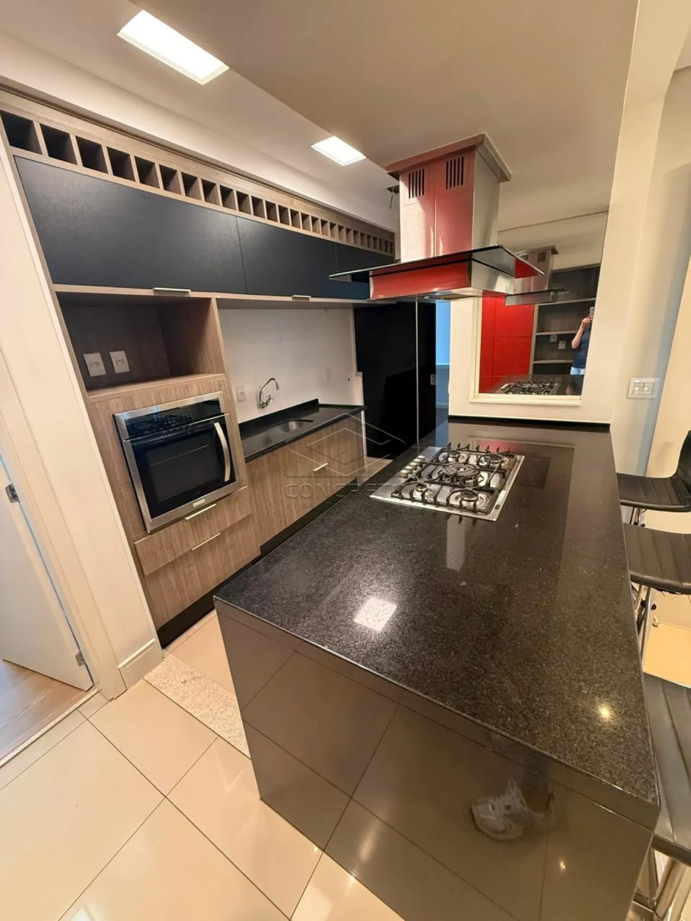 Comprar Apartamento / Duplex em Len&ccedil;&oacute;is Paulista - Foto 1