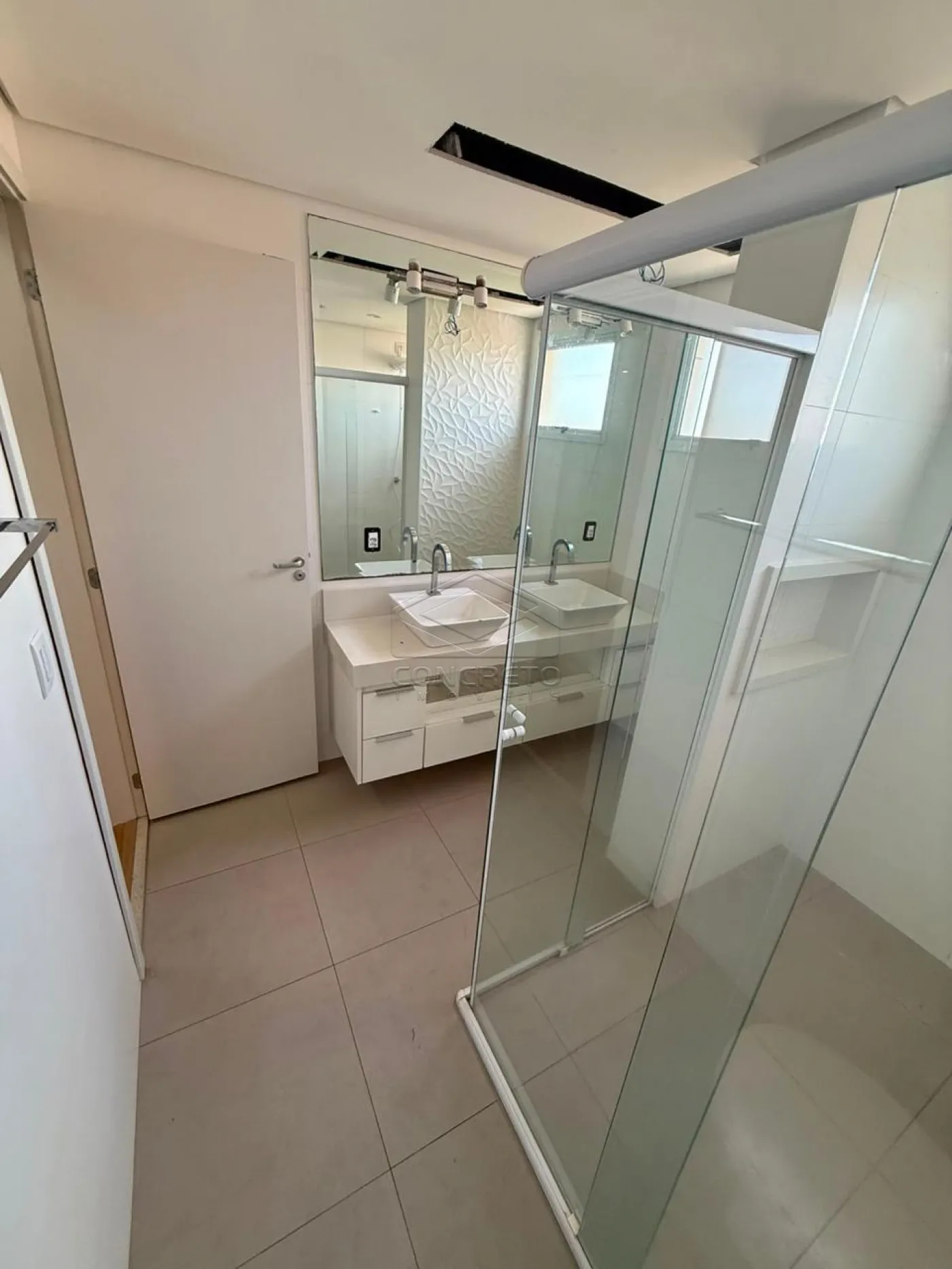 Comprar Apartamento / Duplex em Len&ccedil;&oacute;is Paulista - Foto 5