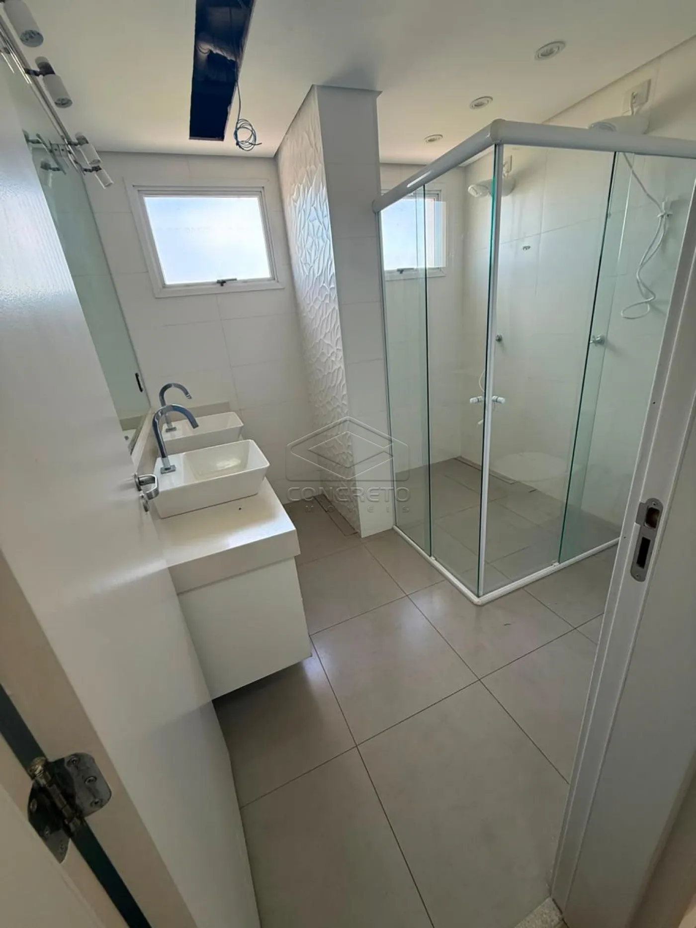 Comprar Apartamento / Duplex em Len&ccedil;&oacute;is Paulista - Foto 6