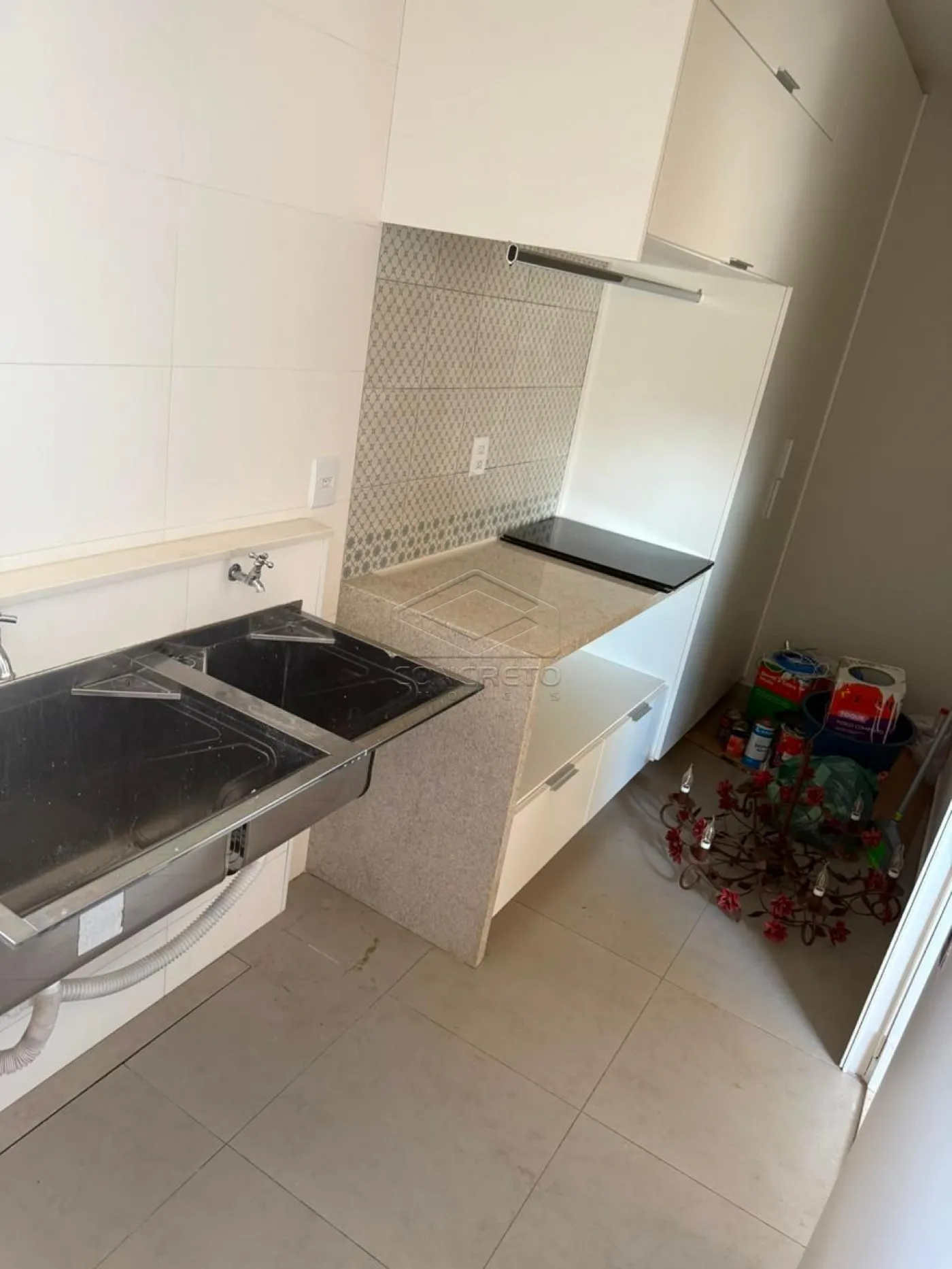Comprar Apartamento / Duplex em Len&ccedil;&oacute;is Paulista - Foto 9