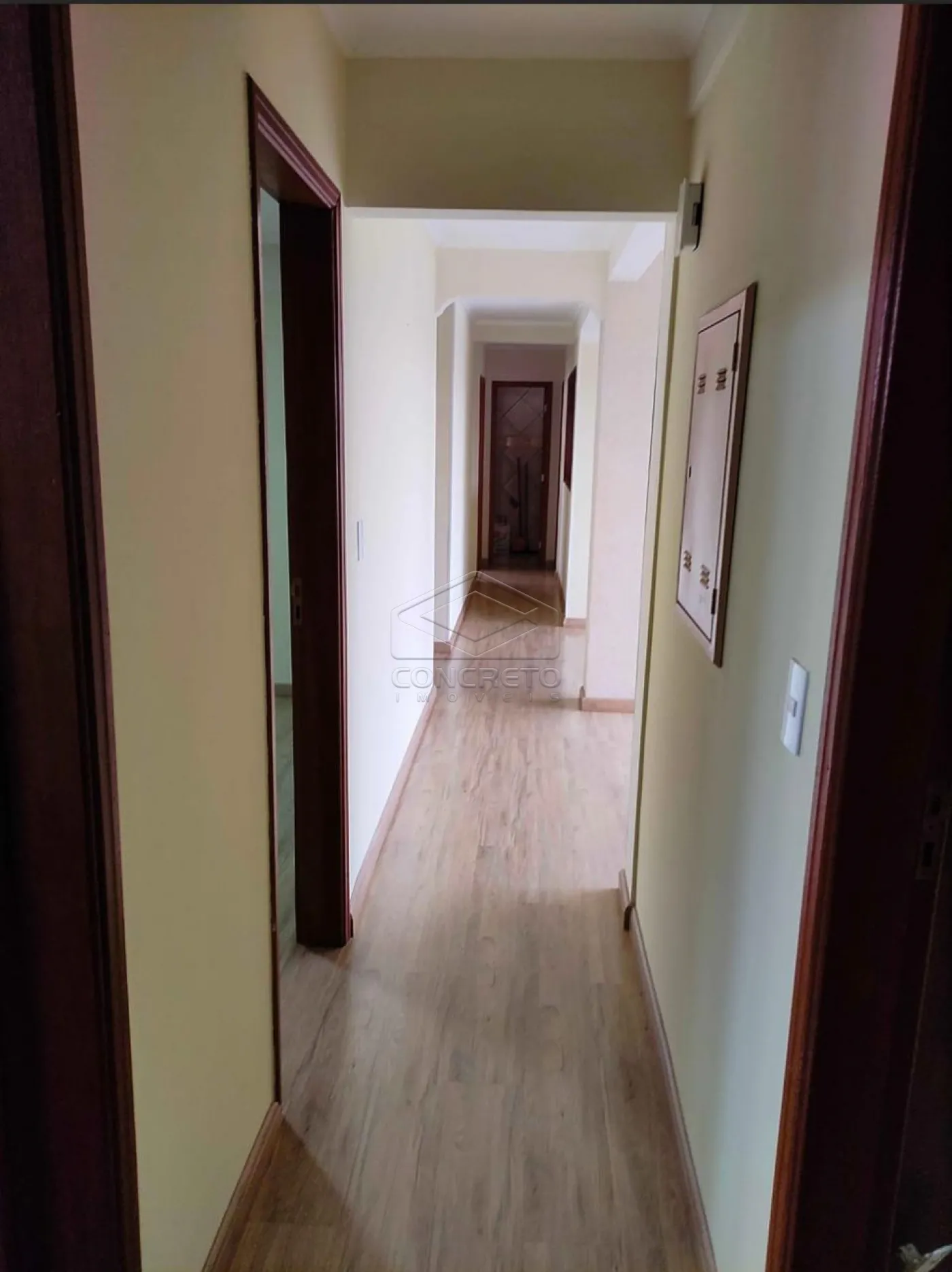Alugar Apartamento / Padr&atilde;o em Len&ccedil;&oacute;is Paulista R$ 2.500,00 - Foto 8