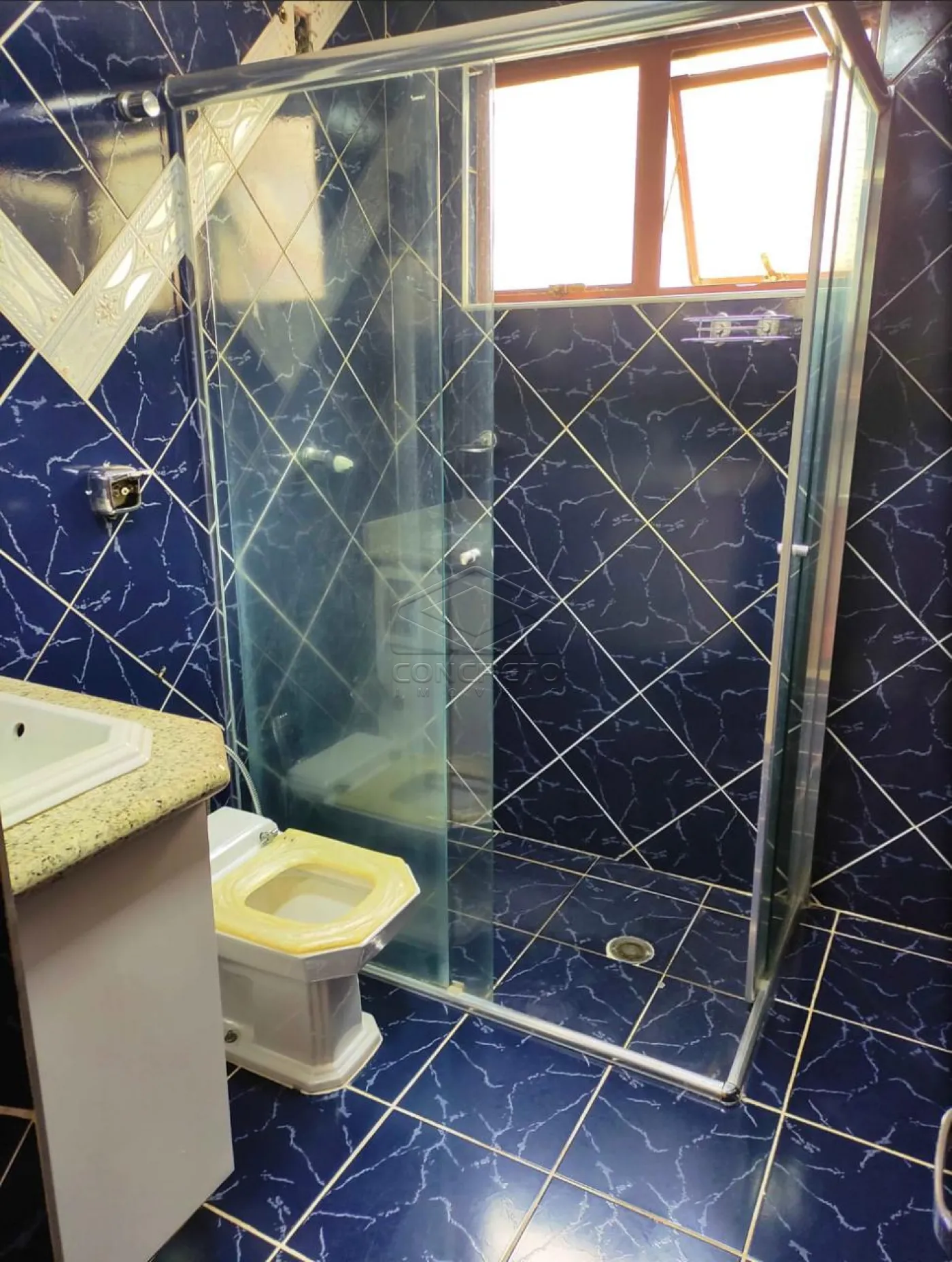Alugar Apartamento / Padr&atilde;o em Len&ccedil;&oacute;is Paulista R$ 2.500,00 - Foto 9