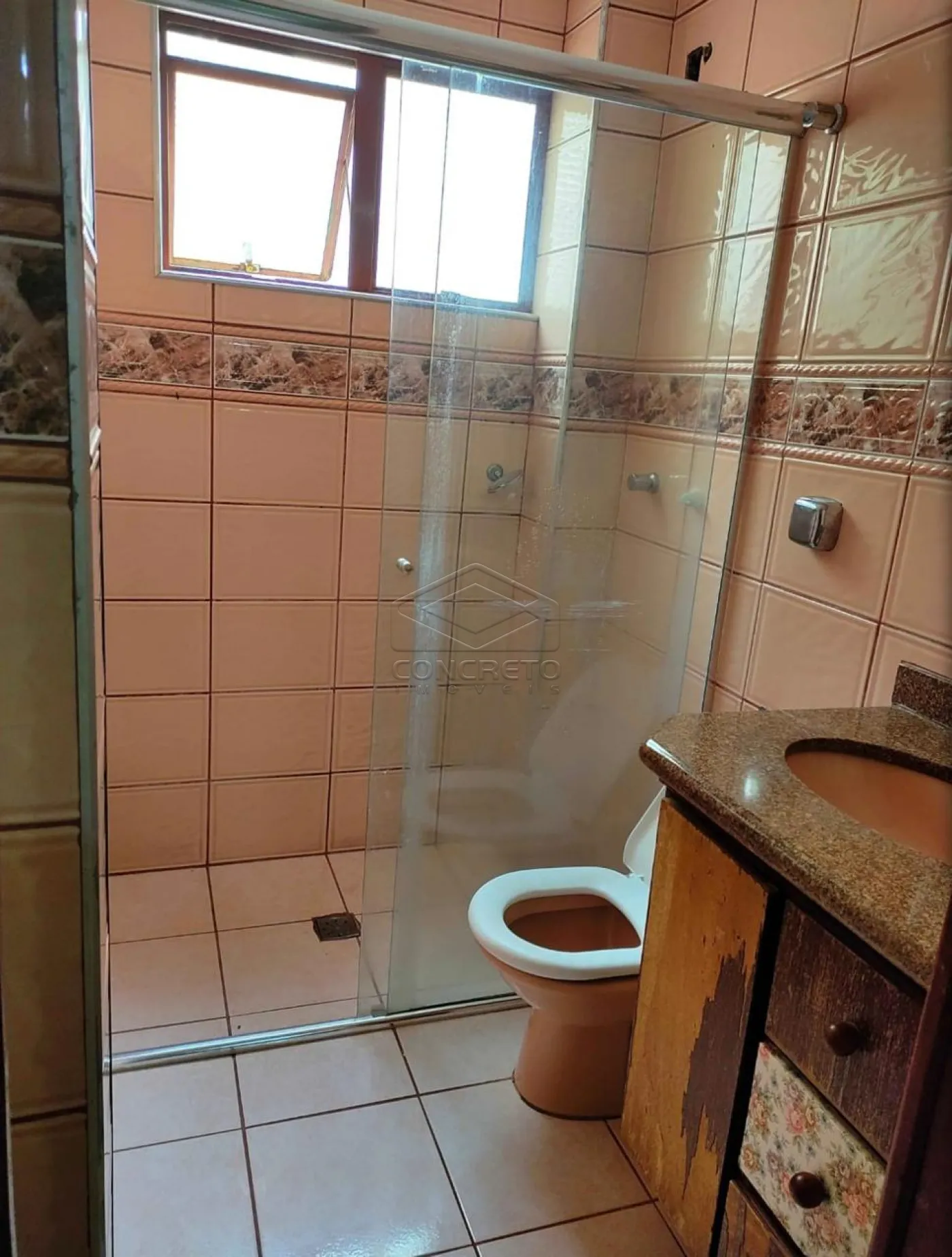 Alugar Apartamento / Padr&atilde;o em Len&ccedil;&oacute;is Paulista R$ 2.500,00 - Foto 11