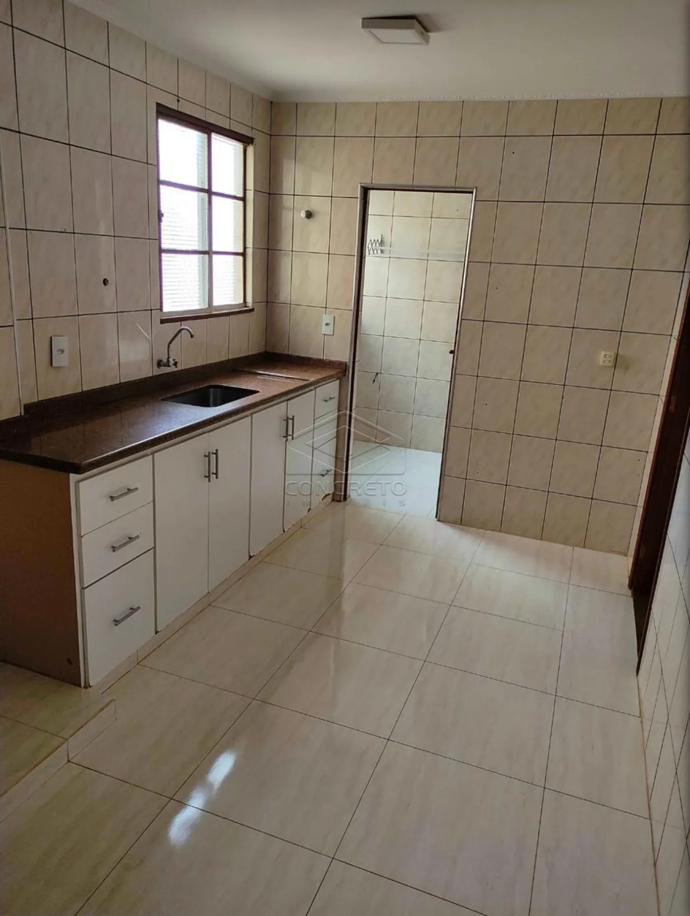 Alugar Apartamento / Padr&atilde;o em Len&ccedil;&oacute;is Paulista R$ 2.500,00 - Foto 13