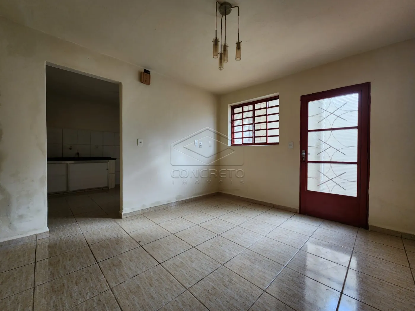 Alugar Casa / Resid&ecirc;ncia em Ja&uacute; R$ 650,00 - Foto 2