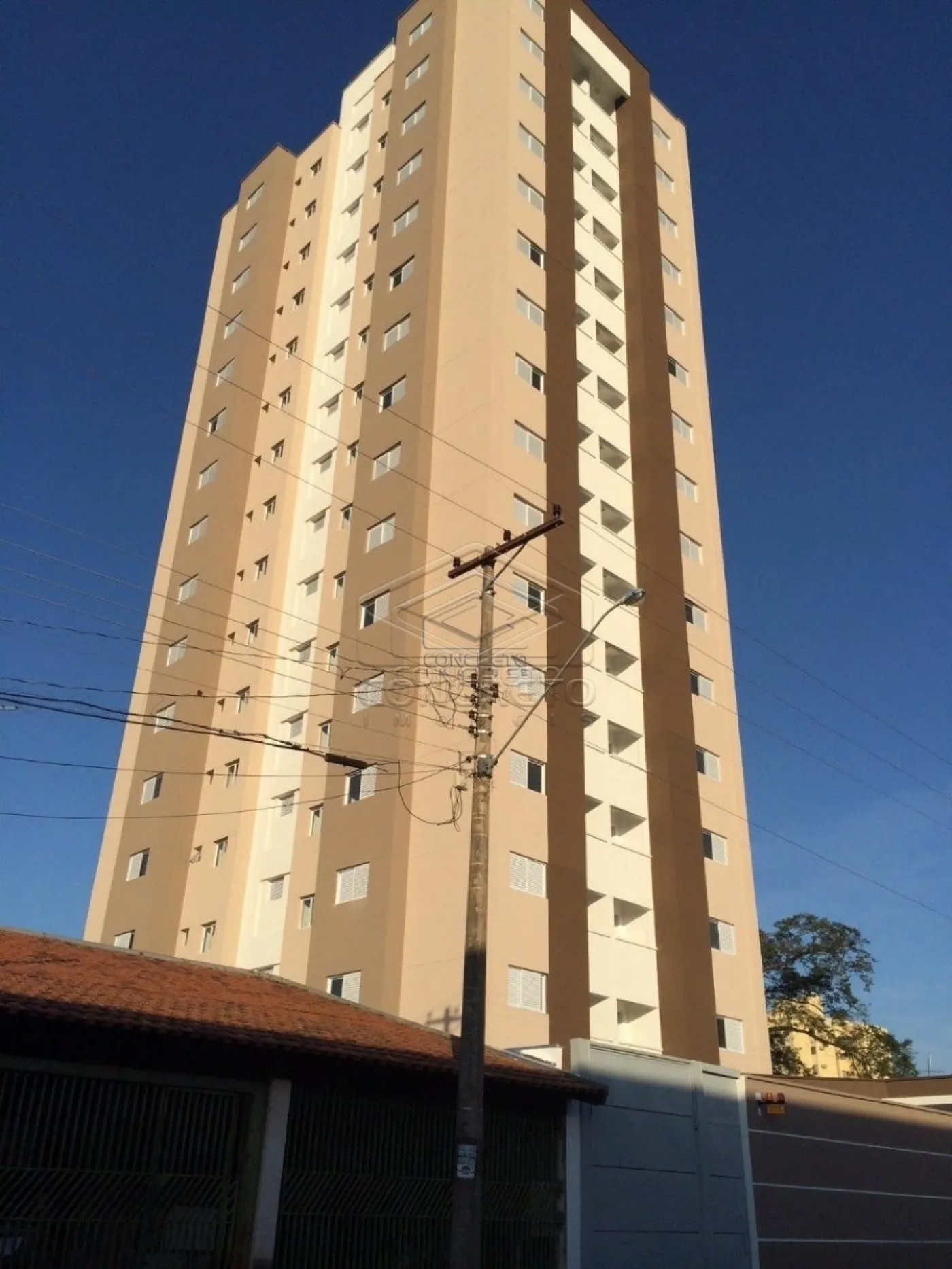 Alugar Apartamento / Padr&atilde;o em Bauru R$ 1.400,00 - Foto 1