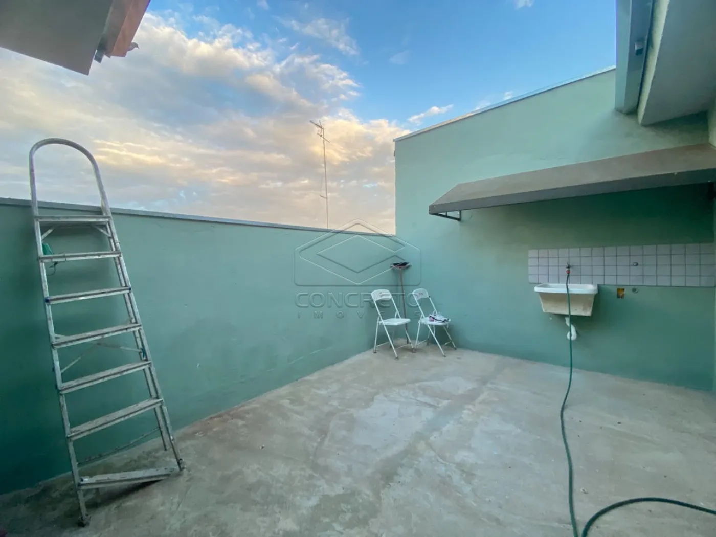 Alugar Apartamento / Kitnet em Ja&uacute; R$ 1.150,00 - Foto 5