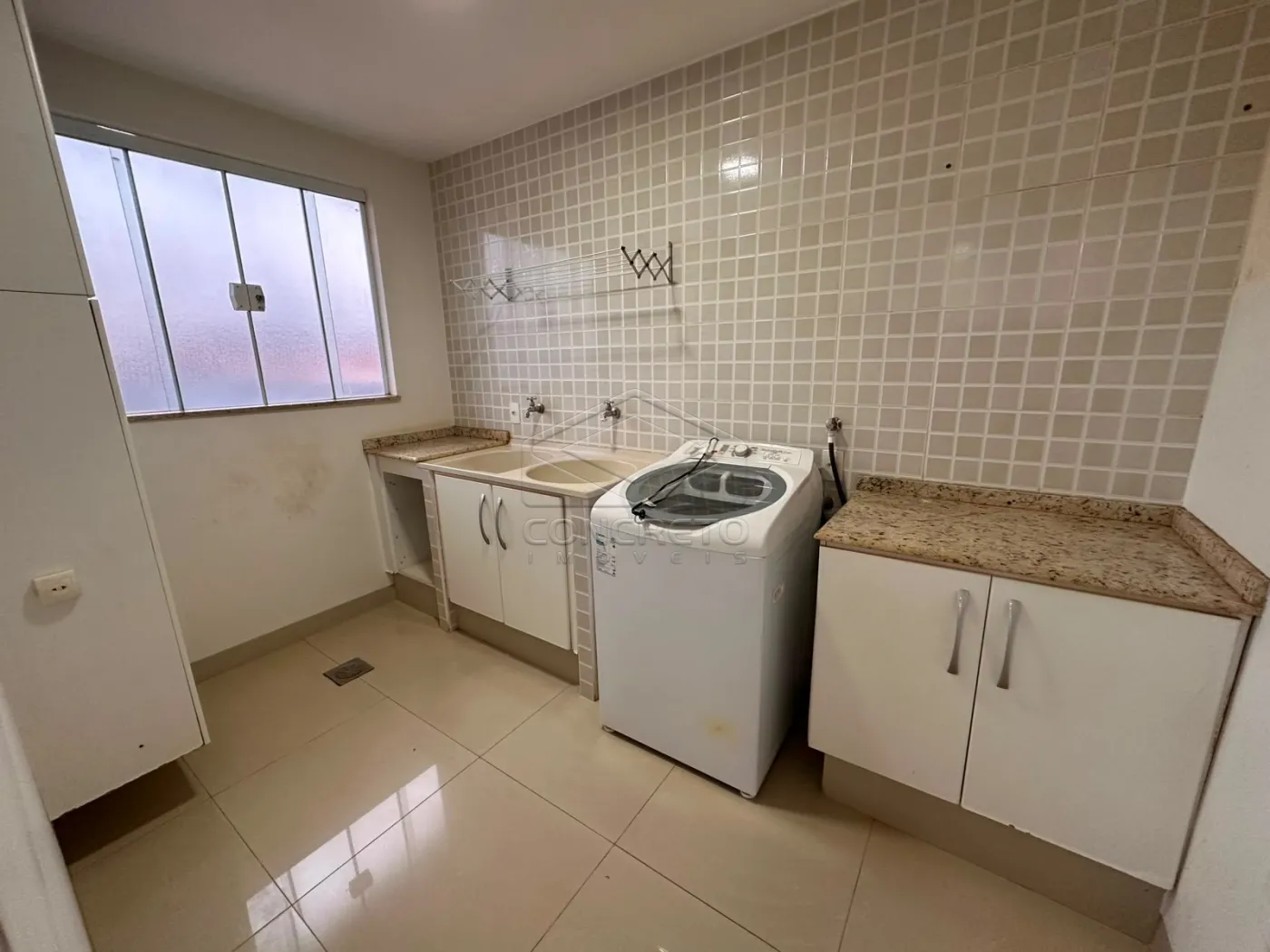 Comprar Casa / Padr&atilde;o em Len&ccedil;&oacute;is Paulista R$ 700.000,00 - Foto 12