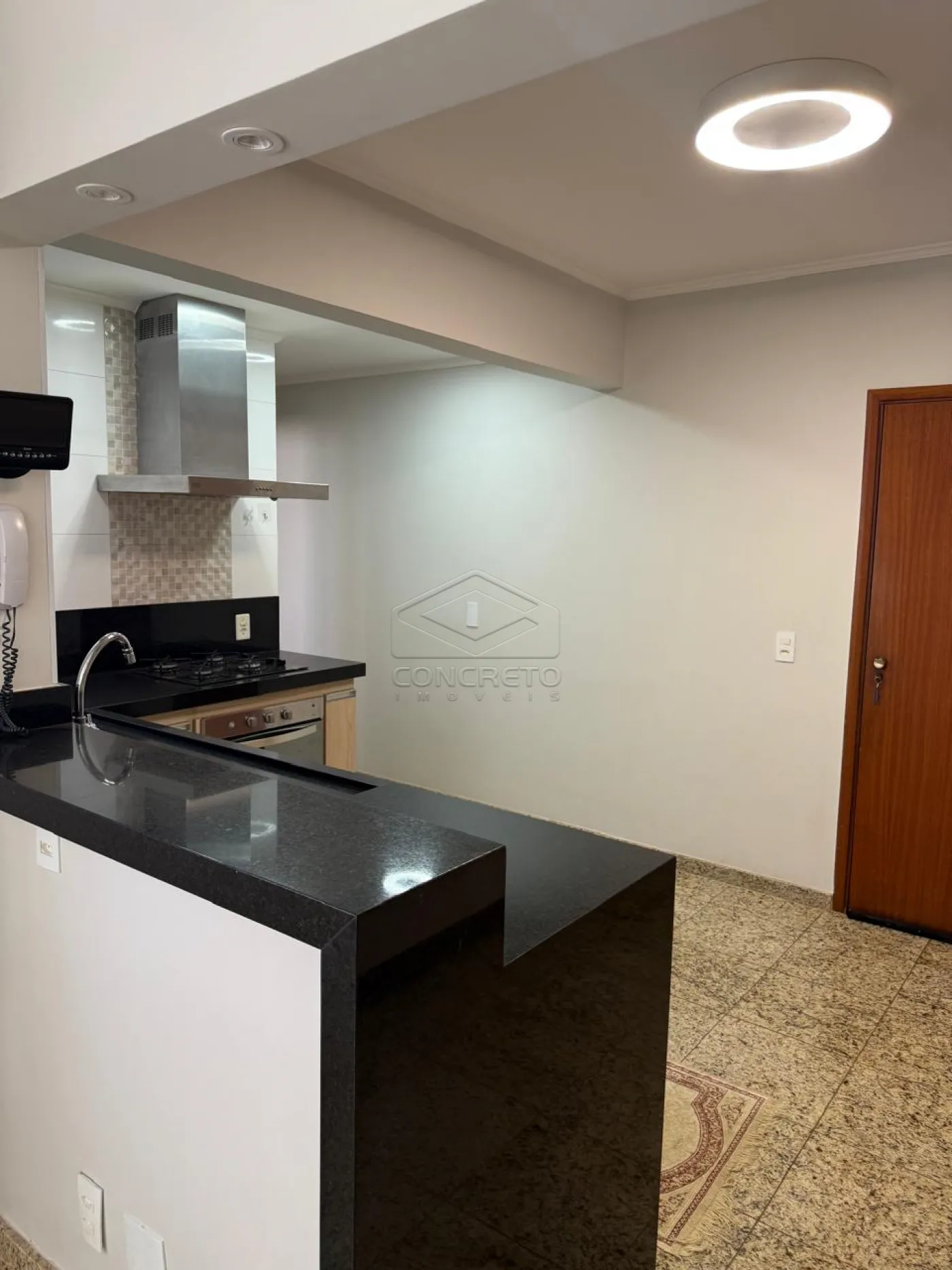 Comprar Apartamento / Padr&atilde;o em Len&ccedil;&oacute;is Paulista R$ 650.000,00 - Foto 1