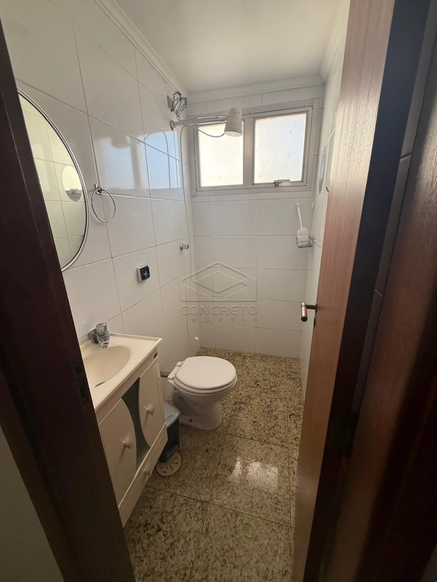 Comprar Apartamento / Padr&atilde;o em Len&ccedil;&oacute;is Paulista R$ 650.000,00 - Foto 3