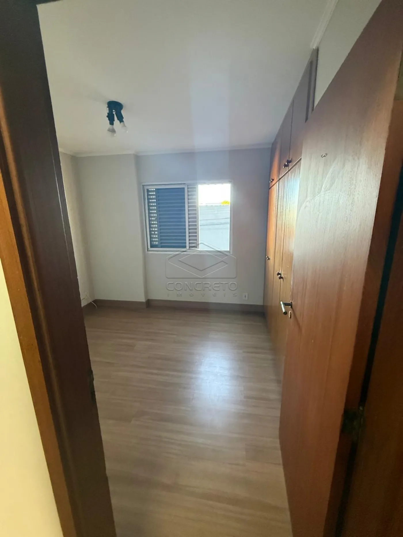 Comprar Apartamento / Padr&atilde;o em Len&ccedil;&oacute;is Paulista R$ 650.000,00 - Foto 11