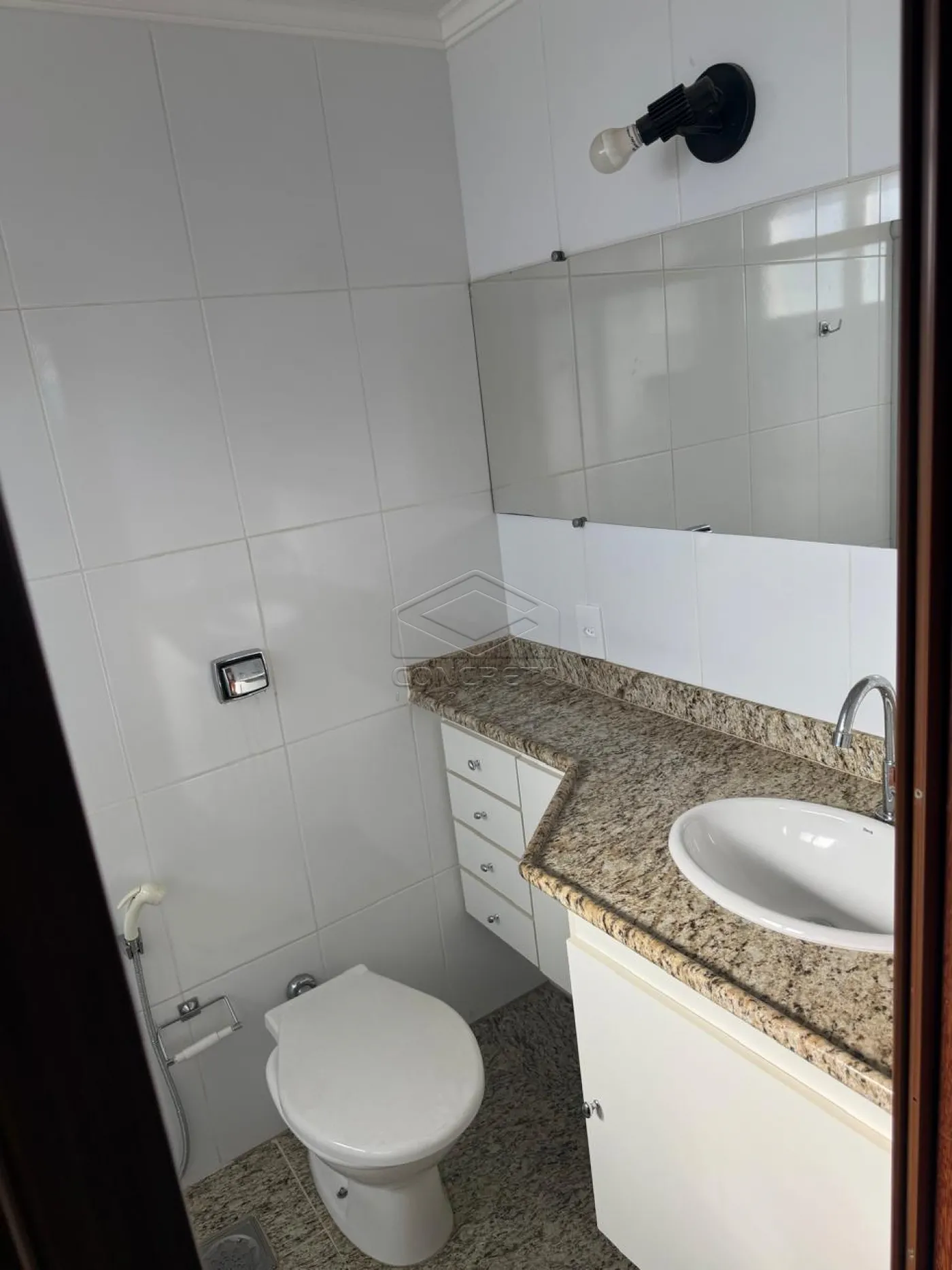 Comprar Apartamento / Padr&atilde;o em Len&ccedil;&oacute;is Paulista R$ 650.000,00 - Foto 17