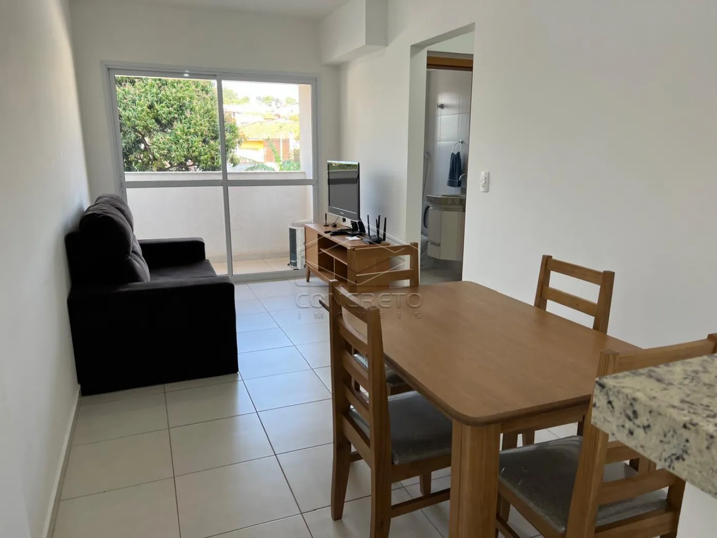 Alugar Apartamento / Padr&atilde;o em Len&ccedil;&oacute;is Paulista R$ 3.500,00 - Foto 9