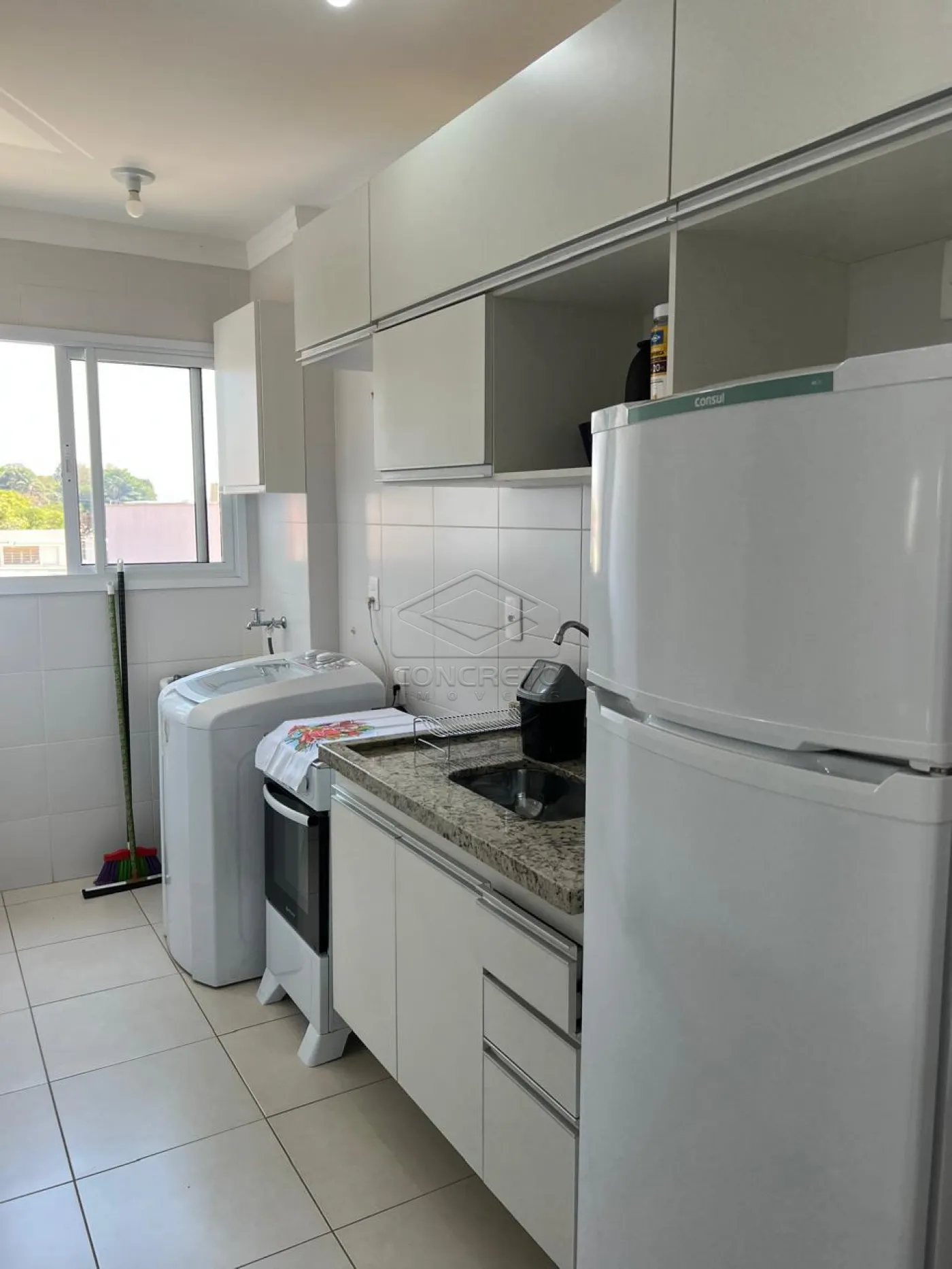 Alugar Apartamento / Padr&atilde;o em Len&ccedil;&oacute;is Paulista R$ 3.500,00 - Foto 10
