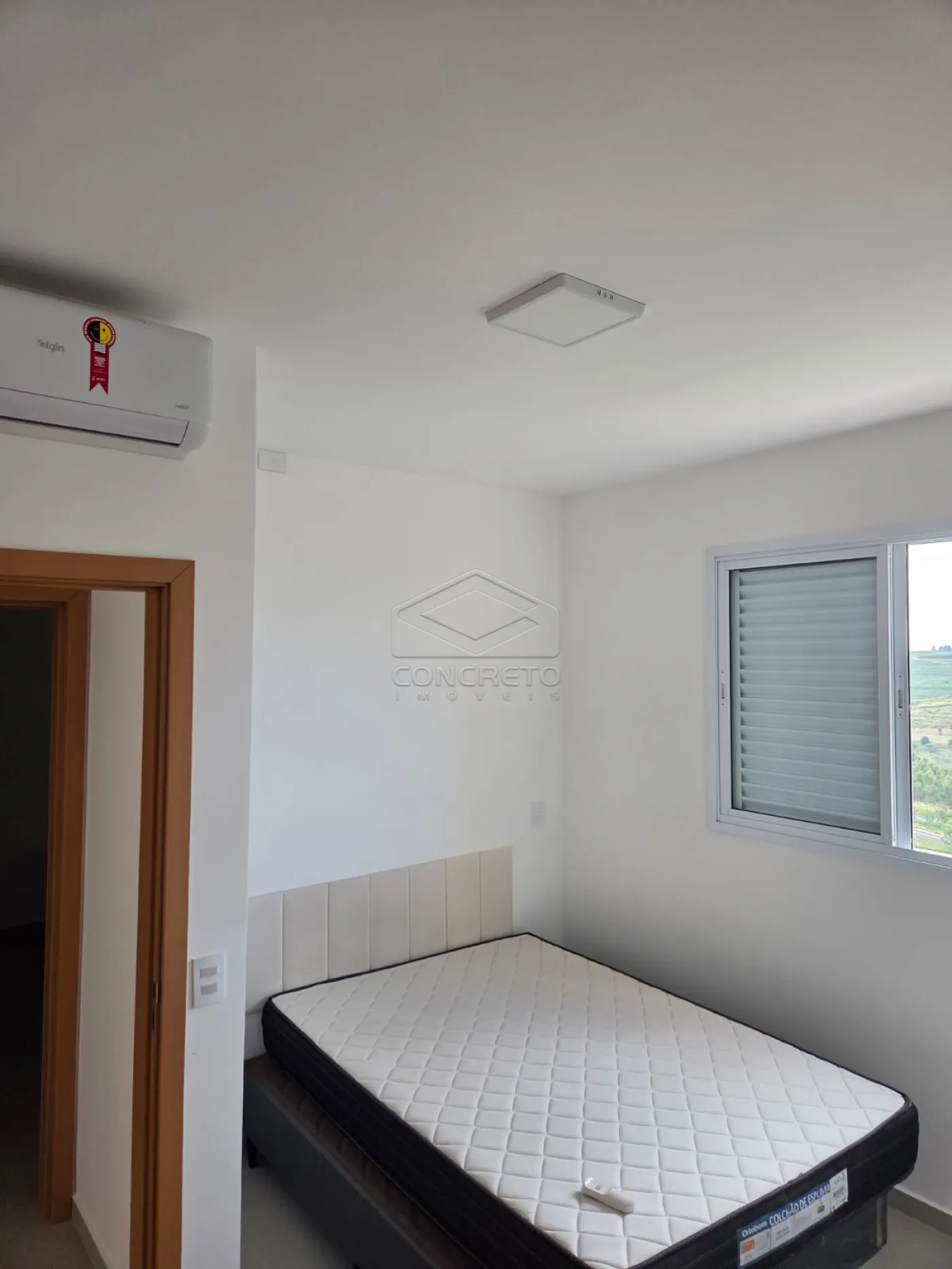Alugar Apartamento / Mobiliado em Len&ccedil;&oacute;is Paulista R$ 2.600,00 - Foto 4