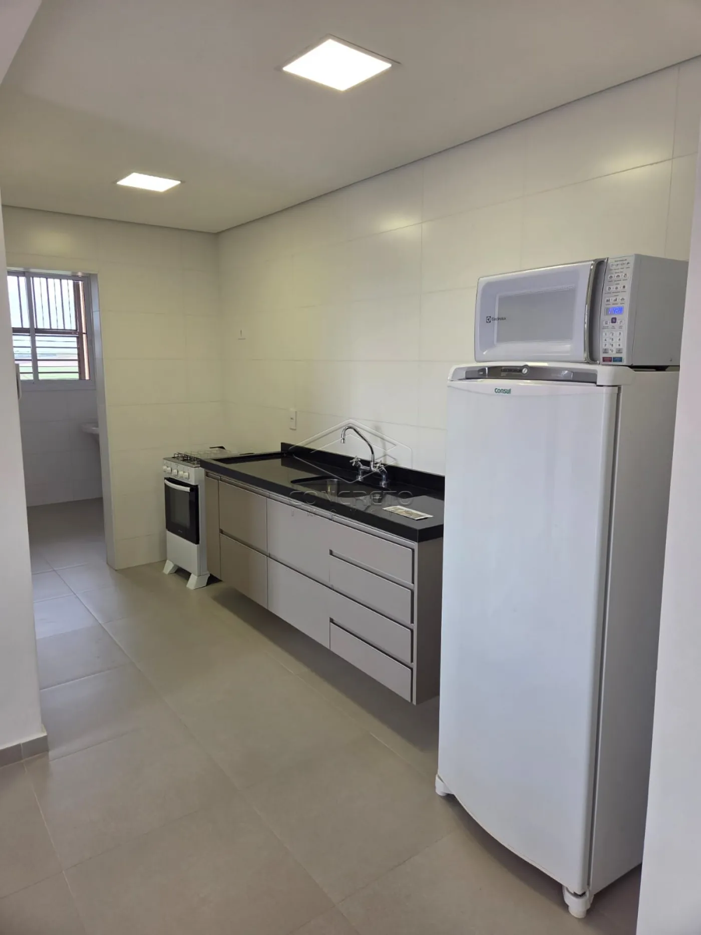 Alugar Apartamento / Mobiliado em Len&ccedil;&oacute;is Paulista R$ 2.600,00 - Foto 13