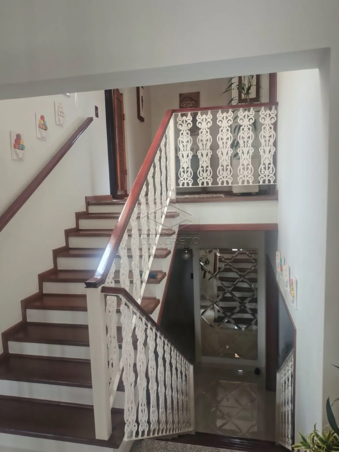 Alugar Casa / Sobrado em Len&ccedil;&oacute;is Paulista R$ 3.800,00 - Foto 3