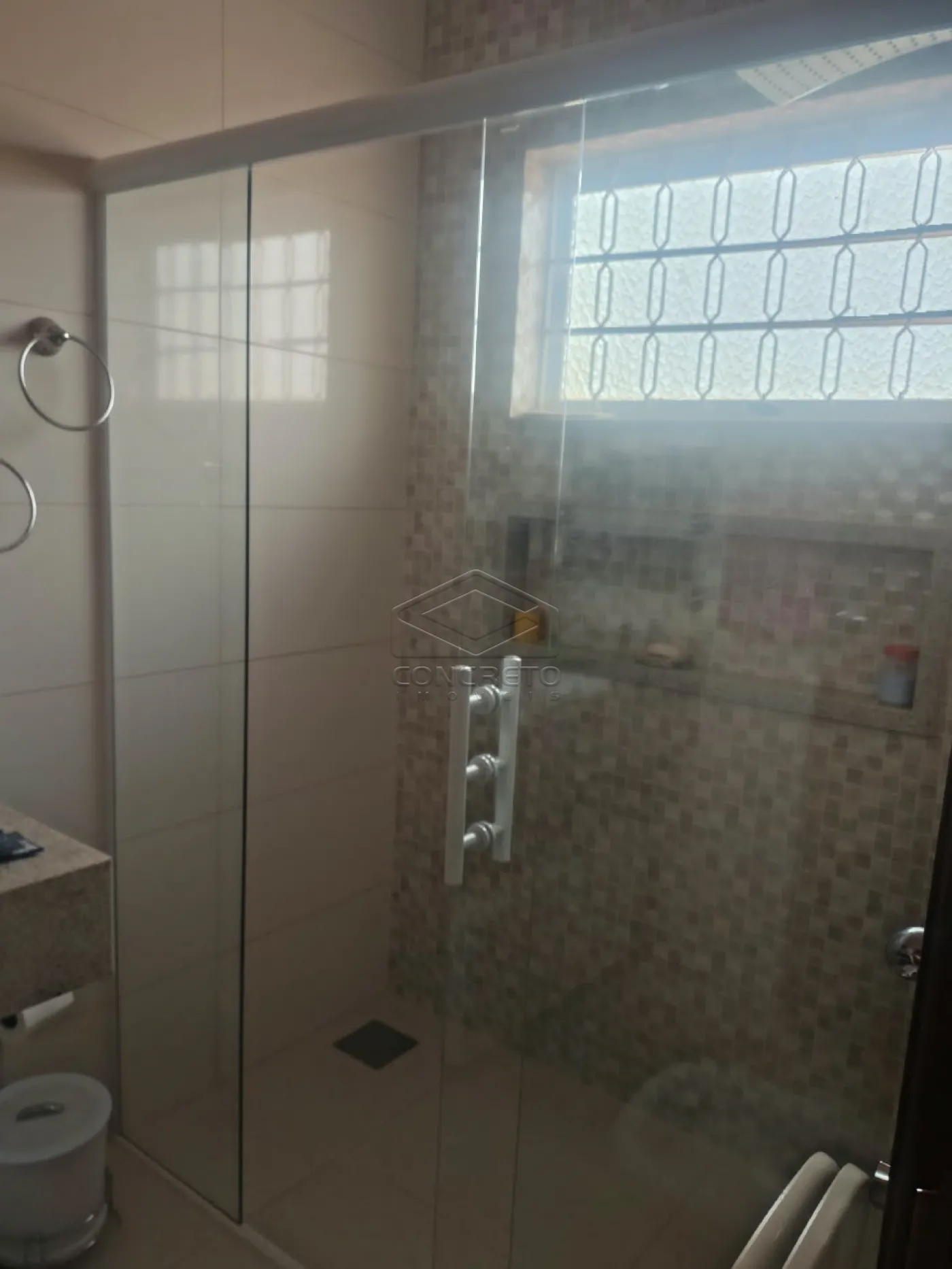 Alugar Casa / Sobrado em Len&ccedil;&oacute;is Paulista R$ 3.800,00 - Foto 8