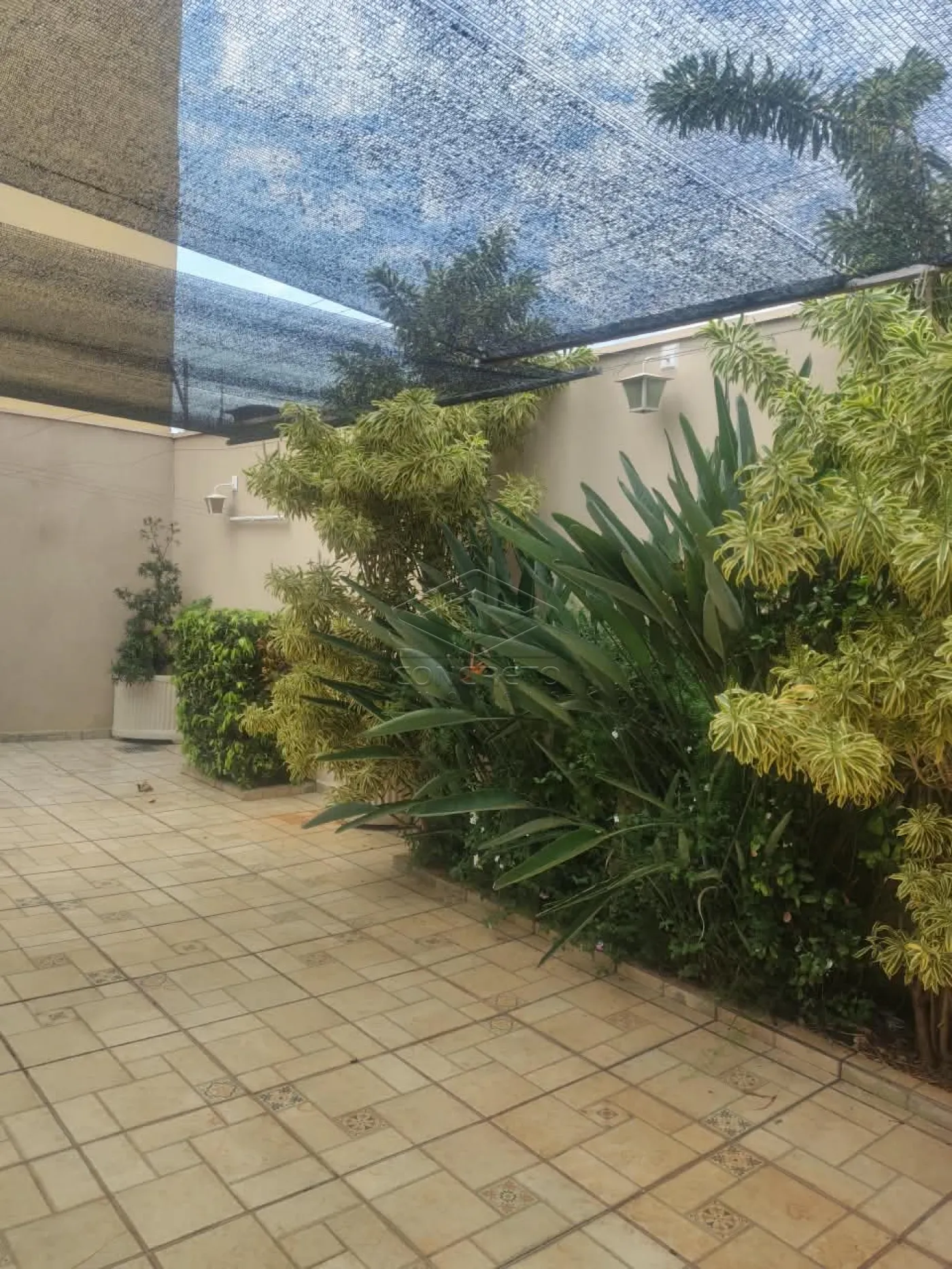 Alugar Casa / Sobrado em Len&ccedil;&oacute;is Paulista R$ 3.800,00 - Foto 28