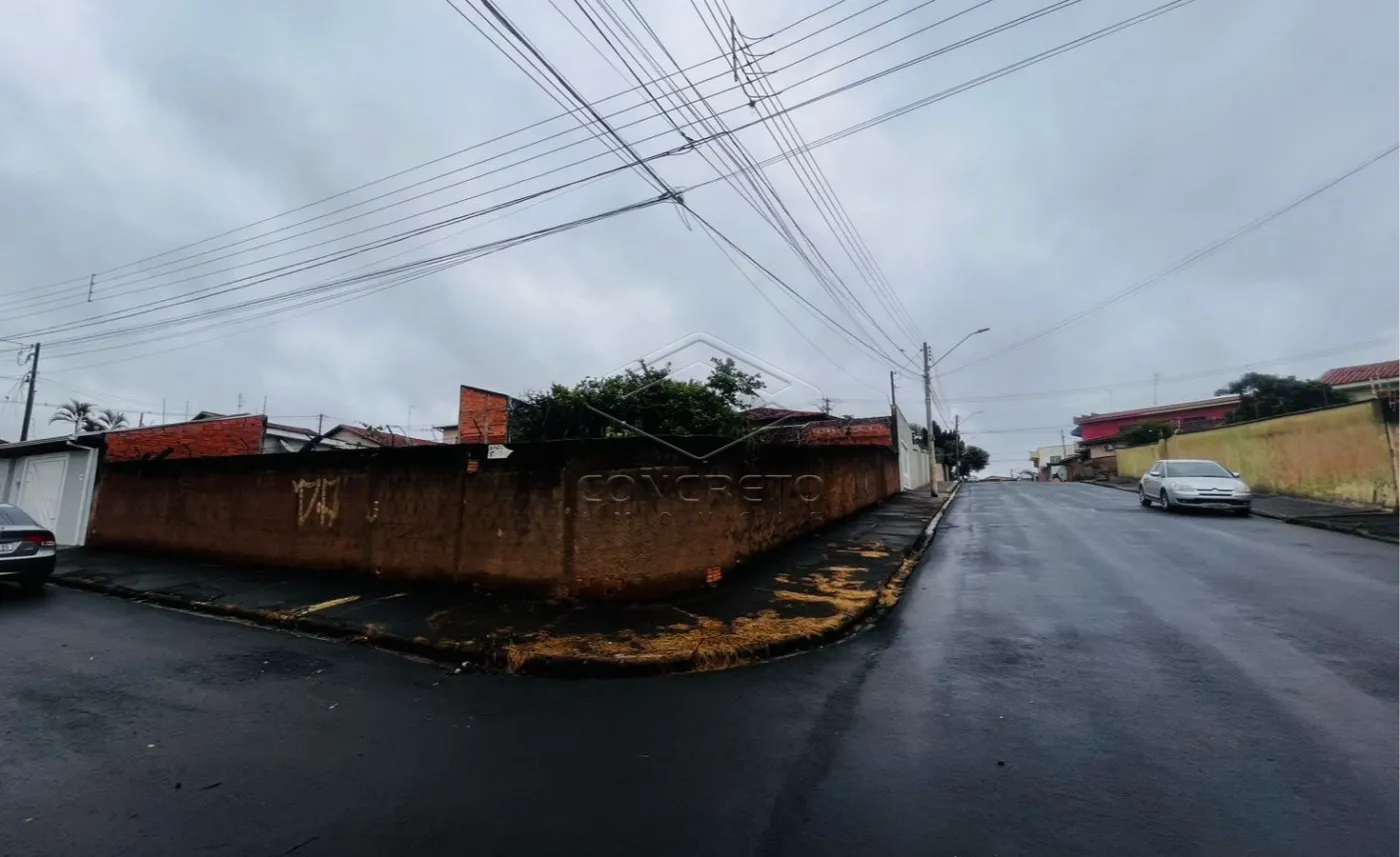 Comprar Terreno / Padr&atilde;o em Len&ccedil;&oacute;is Paulista R$ 600.000,00 - Foto 3
