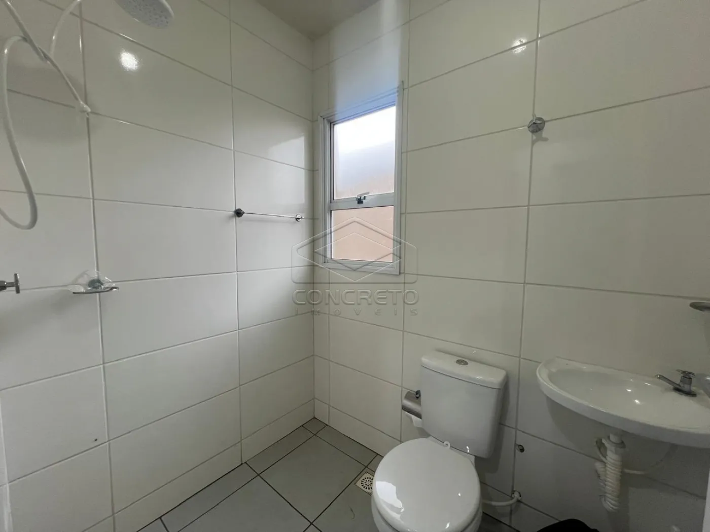 Comprar Casa / Padr&atilde;o em Len&ccedil;&oacute;is Paulista R$ 270.000,00 - Foto 1