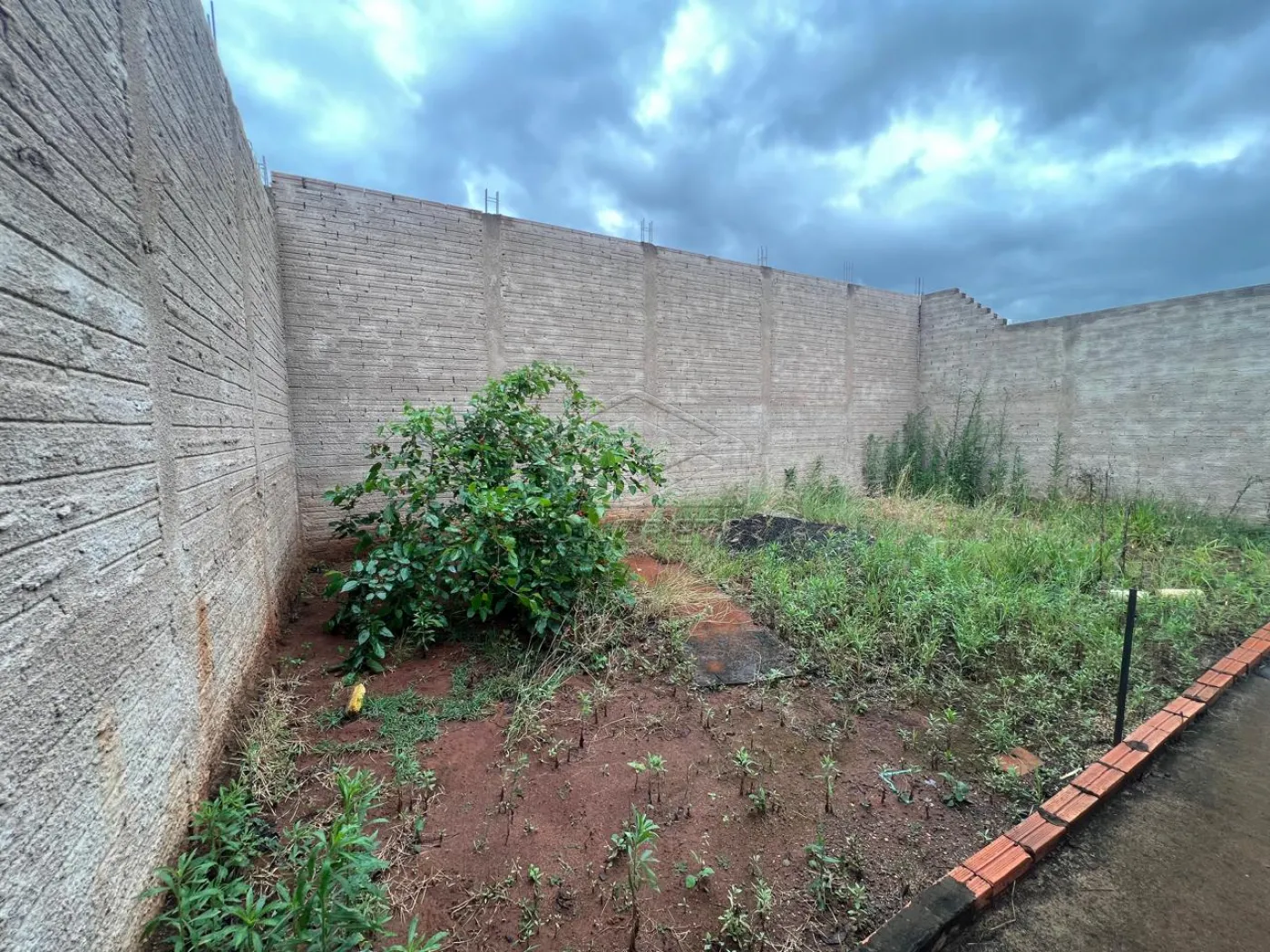 Comprar Casa / Padr&atilde;o em Len&ccedil;&oacute;is Paulista R$ 270.000,00 - Foto 6