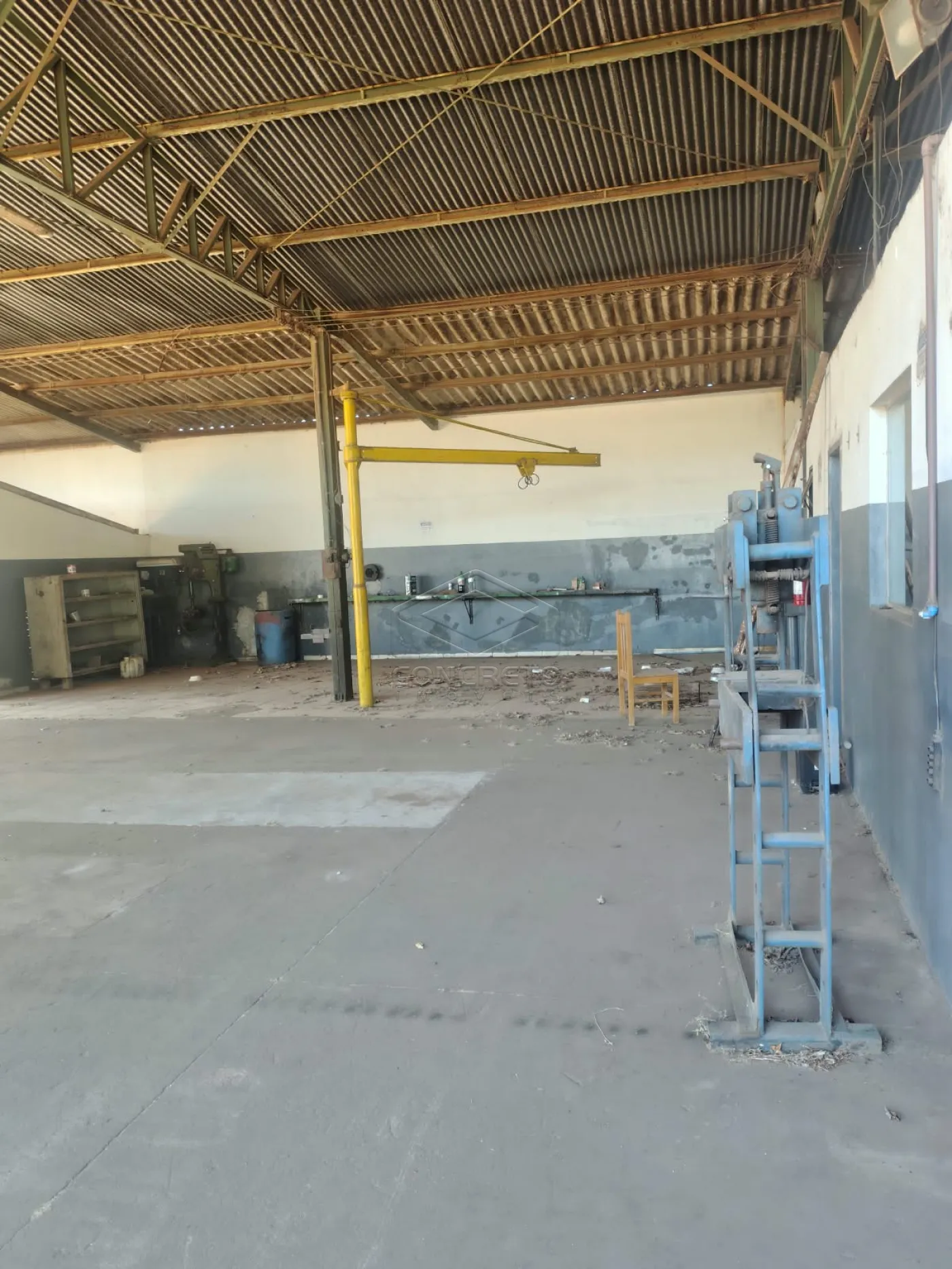 Alugar Comercial / Galp&atilde;o em Len&ccedil;&oacute;is Paulista R$ 5.500,00 - Foto 7