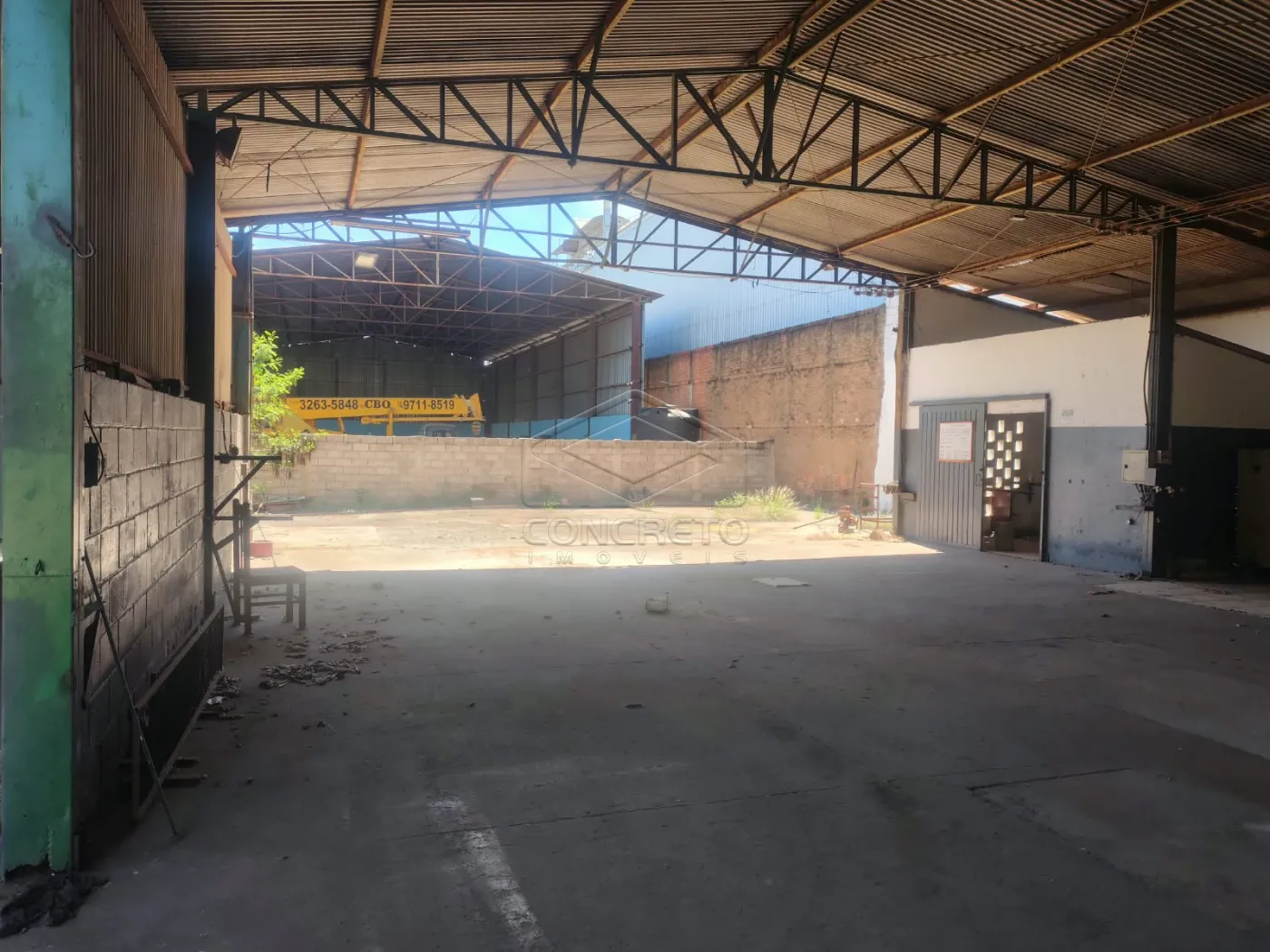 Alugar Comercial / Galp&atilde;o em Len&ccedil;&oacute;is Paulista R$ 5.500,00 - Foto 8