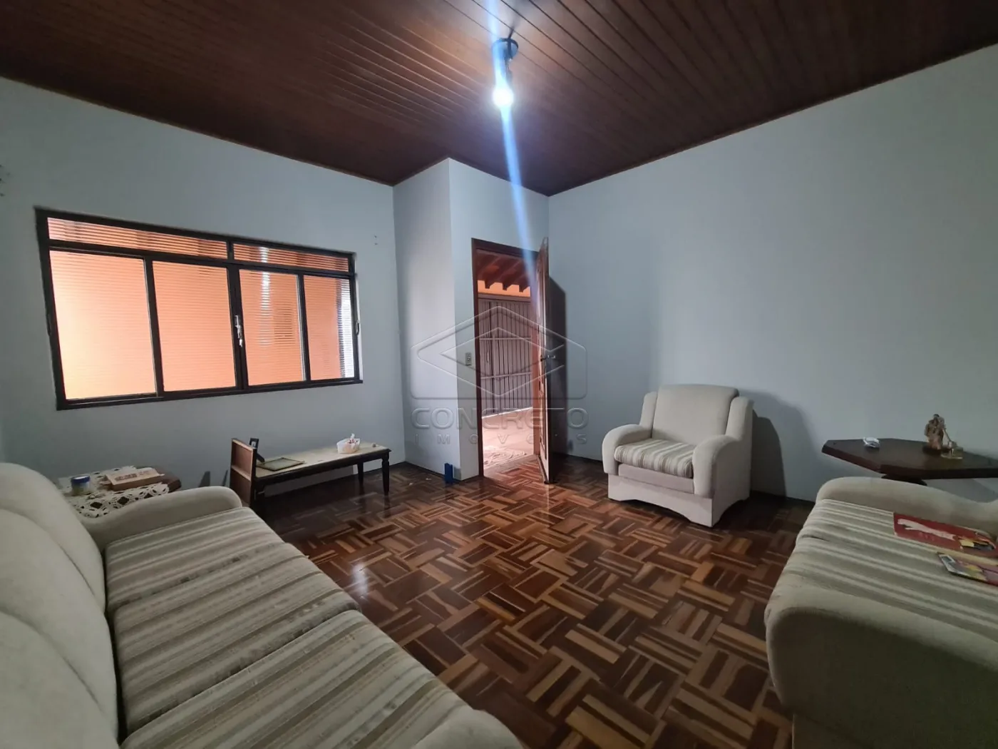 Comprar Casa / Padr&atilde;o em Len&ccedil;&oacute;is Paulista R$ 750.000,00 - Foto 2