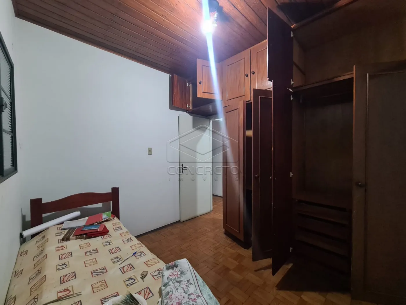 Comprar Casa / Padr&atilde;o em Len&ccedil;&oacute;is Paulista R$ 750.000,00 - Foto 5