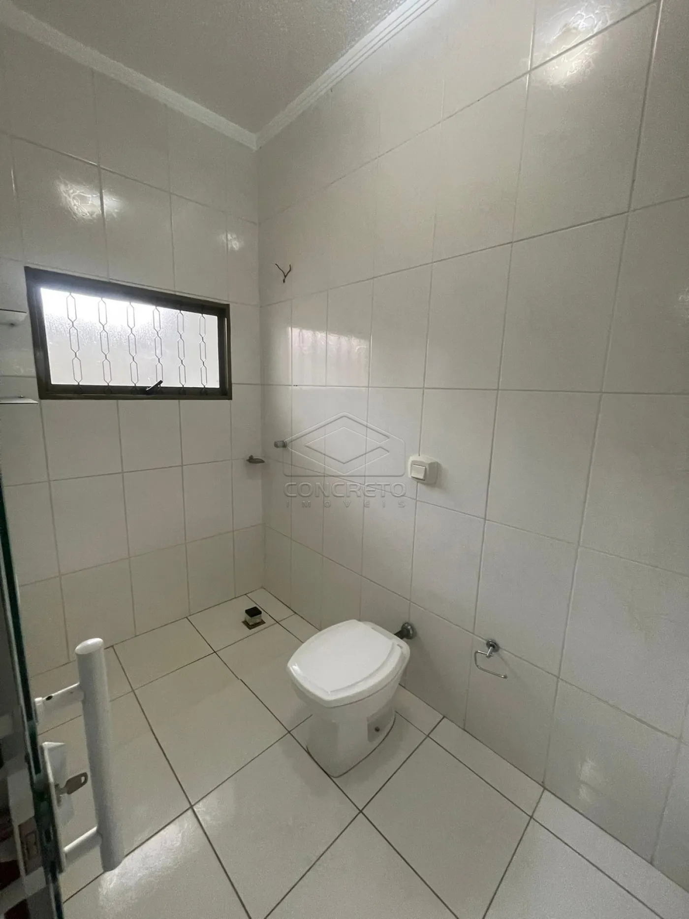 Comprar Casa / Padr&atilde;o em Len&ccedil;&oacute;is Paulista R$ 580.000,00 - Foto 9