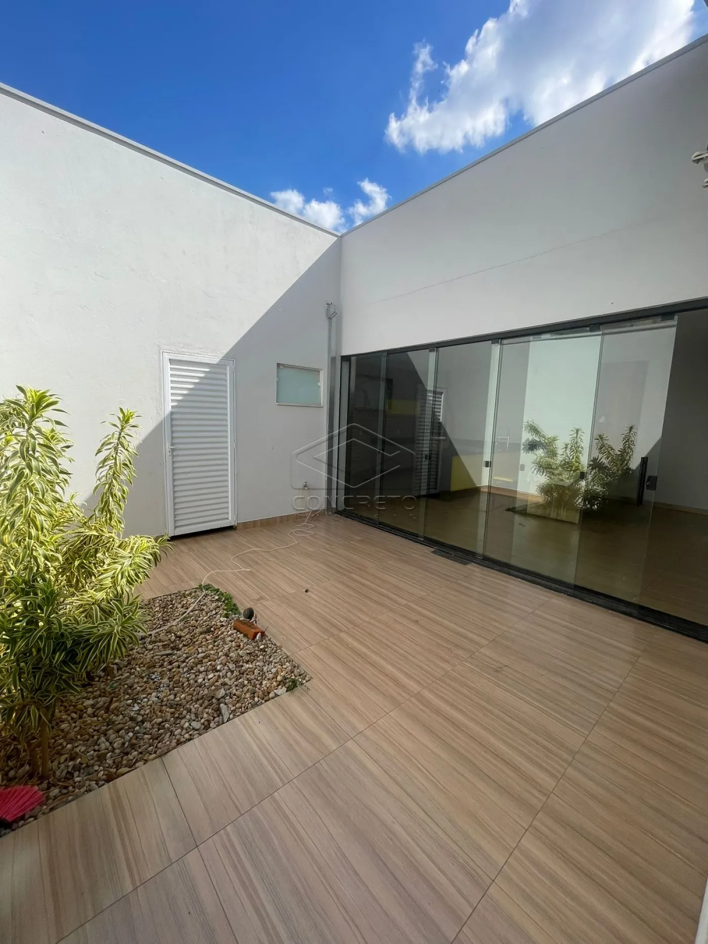 Comprar Casa / Padr&atilde;o em Len&ccedil;&oacute;is Paulista R$ 580.000,00 - Foto 13