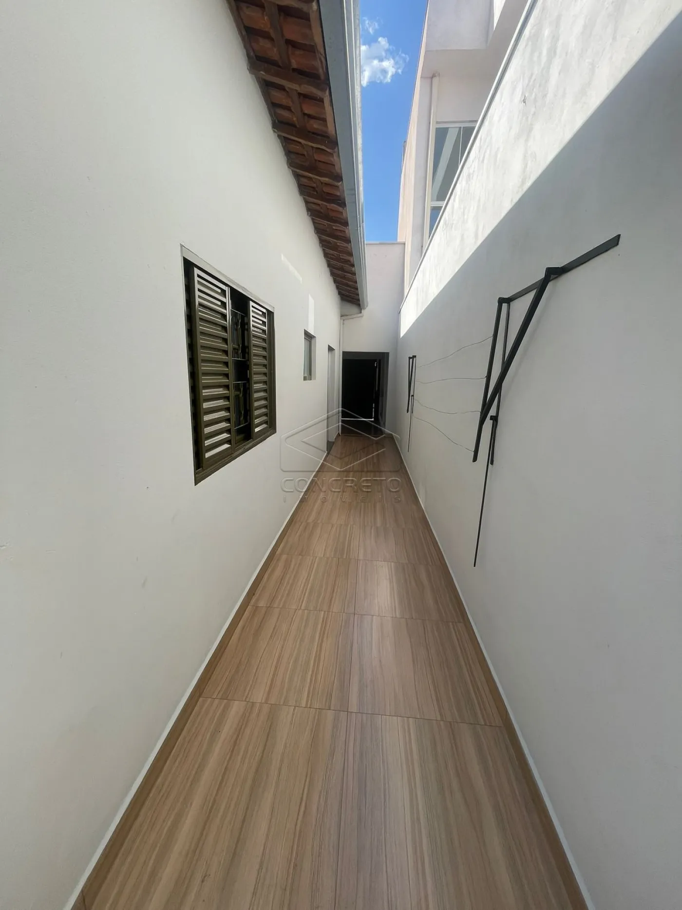 Comprar Casa / Padr&atilde;o em Len&ccedil;&oacute;is Paulista R$ 580.000,00 - Foto 16