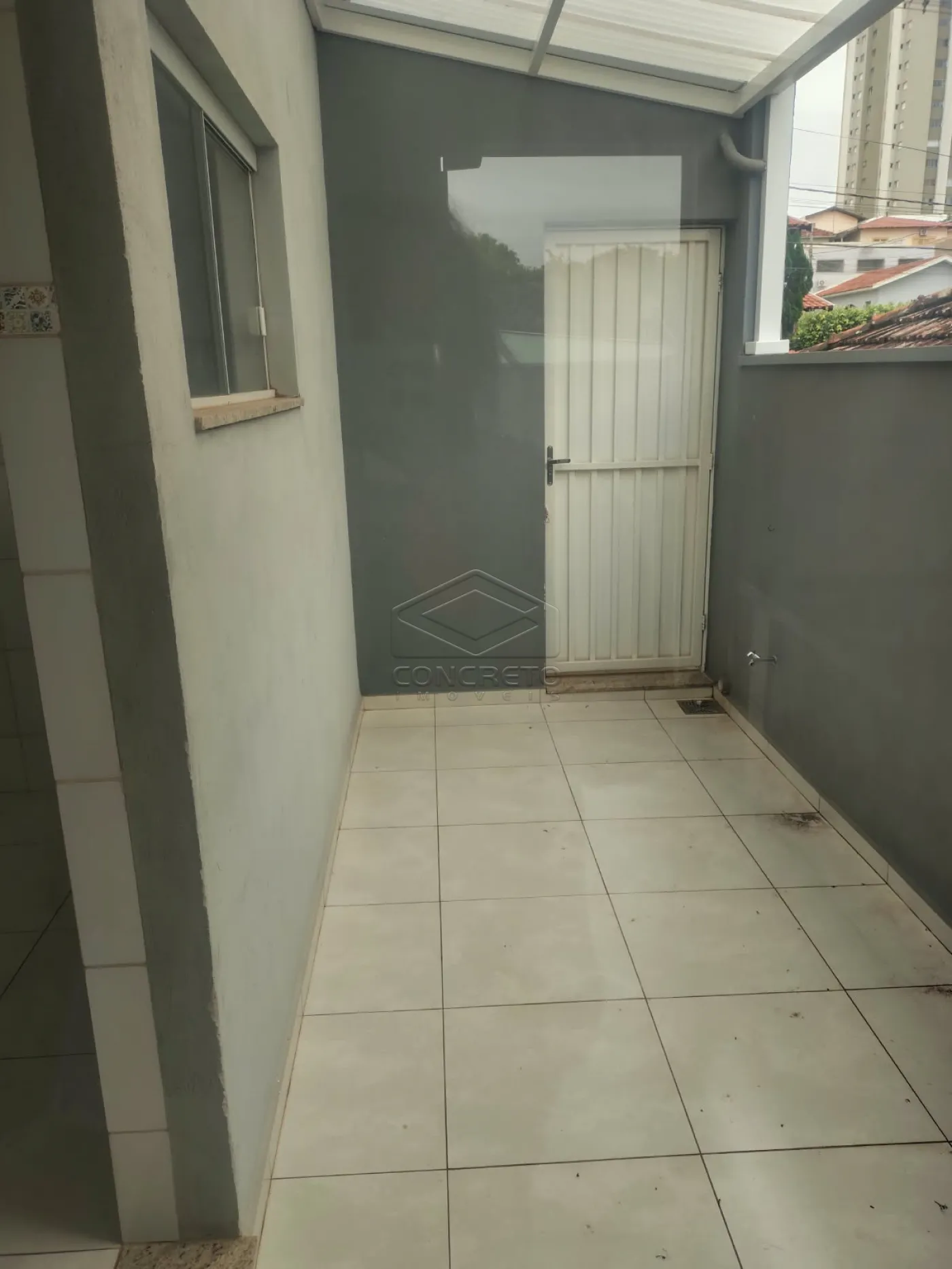 Alugar Casa / Padr&atilde;o em Len&ccedil;&oacute;is Paulista R$ 3.500,00 - Foto 10