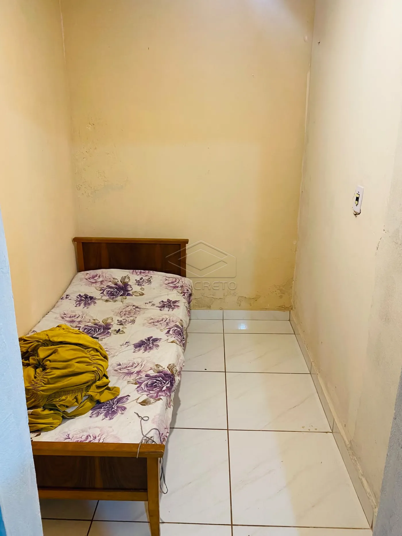 Alugar Casa / Padr&atilde;o em Len&ccedil;&oacute;is Paulista R$ 1.404,00 - Foto 6