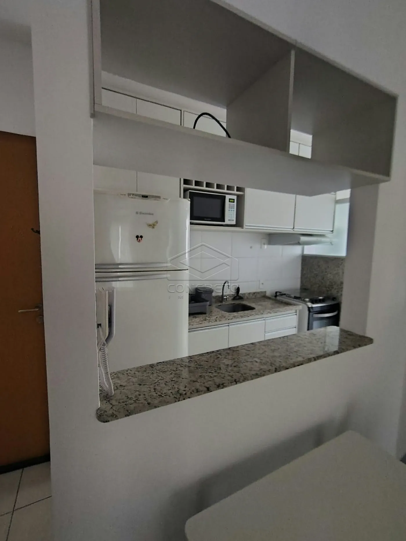 Alugar Apartamento / Mobiliado em Len&ccedil;&oacute;is Paulista R$ 2.900,00 - Foto 4
