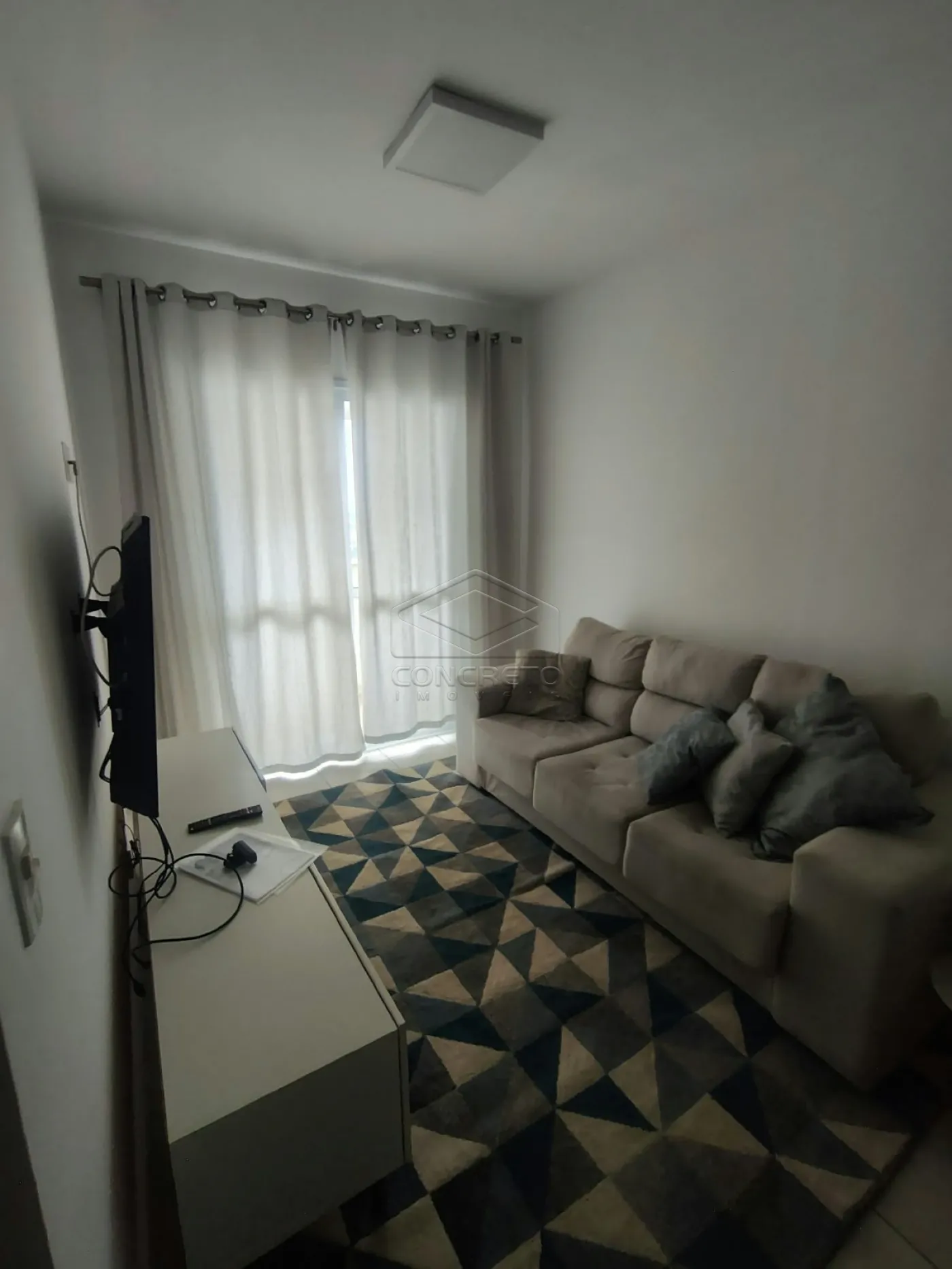 Alugar Apartamento / Mobiliado em Len&ccedil;&oacute;is Paulista R$ 2.900,00 - Foto 6