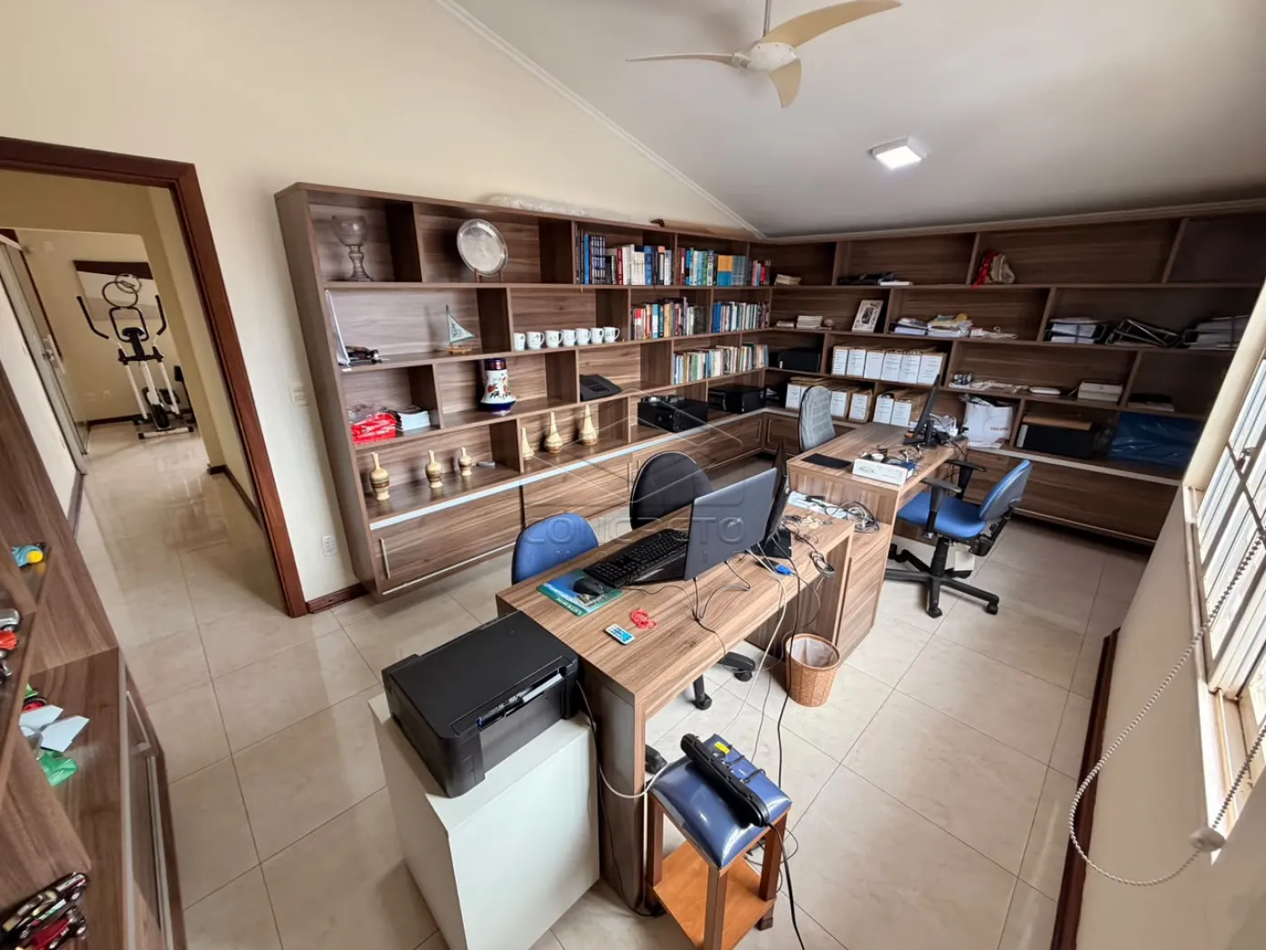 Comprar Casa / Padr&atilde;o em Len&ccedil;&oacute;is Paulista R$ 1.650.000,00 - Foto 8
