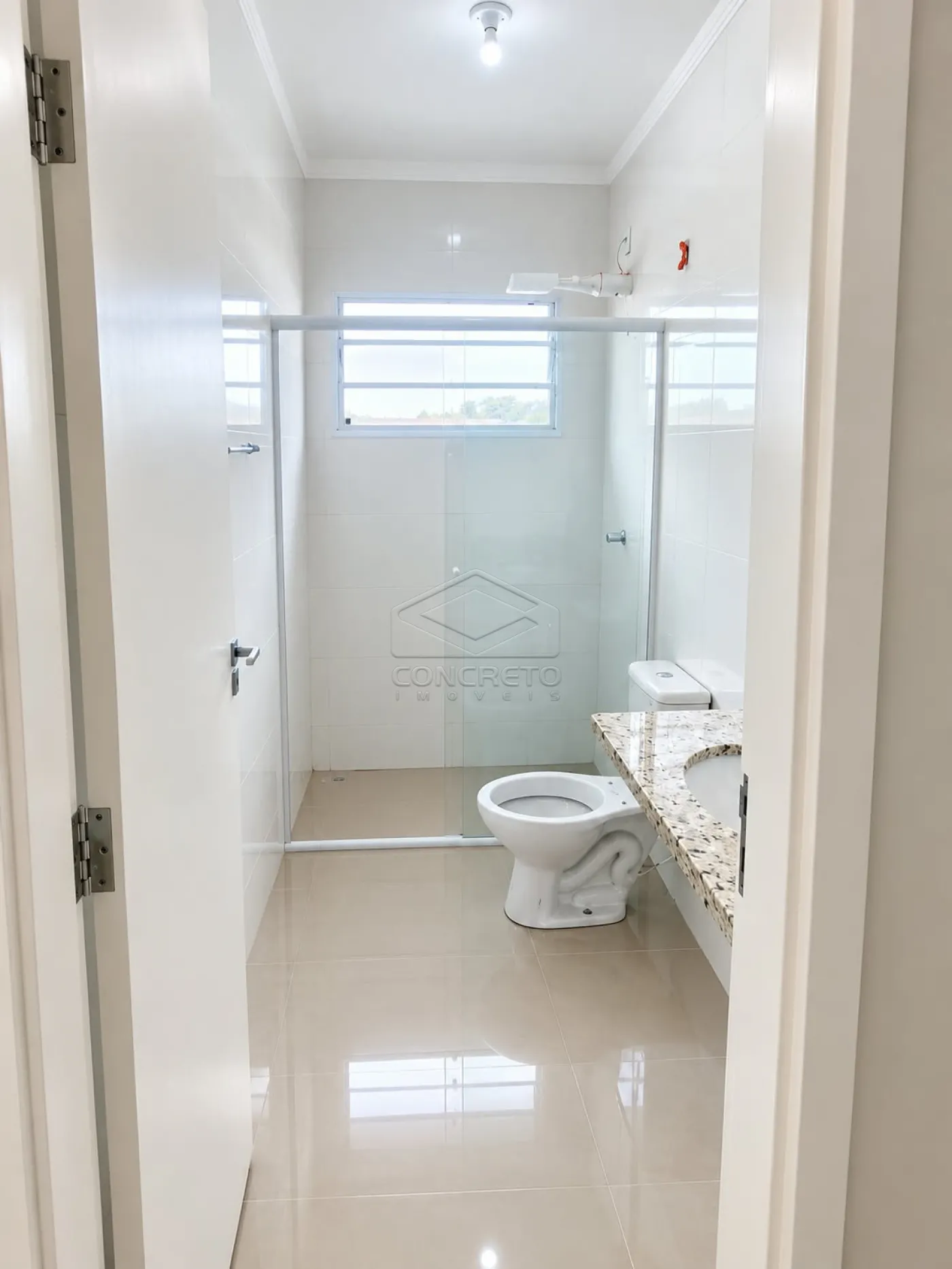 Alugar Apartamento / Kitnet em Len&ccedil;&oacute;is Paulista R$ 1.250,00 - Foto 4