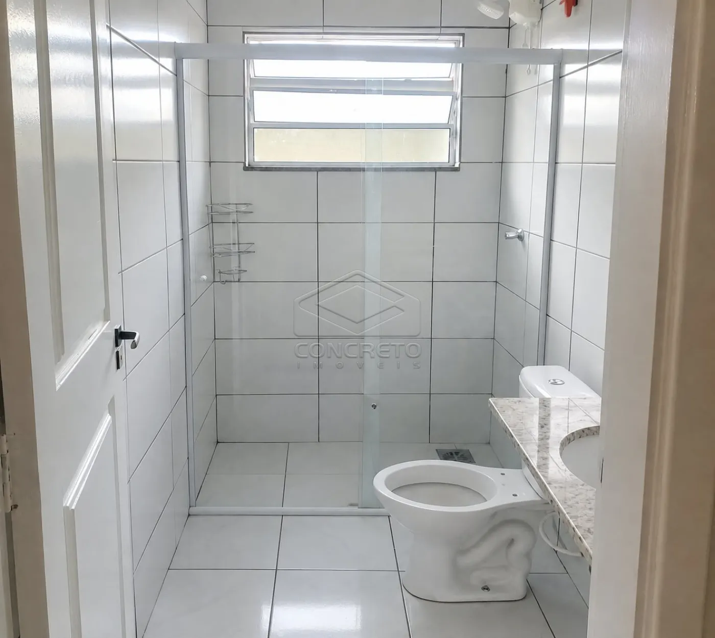 Alugar Apartamento / Kitnet em Len&ccedil;&oacute;is Paulista R$ 1.250,00 - Foto 1