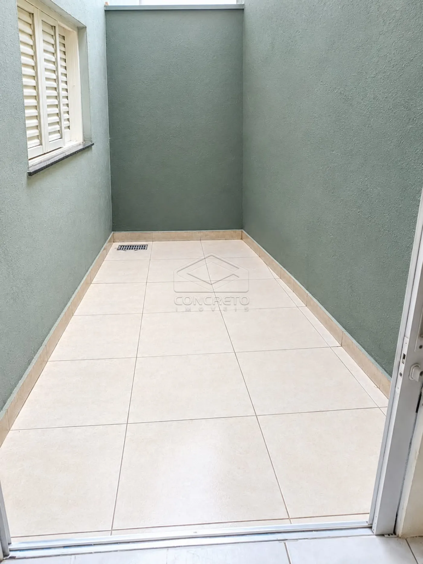 Alugar Apartamento / Kitnet em Len&ccedil;&oacute;is Paulista R$ 1.250,00 - Foto 6