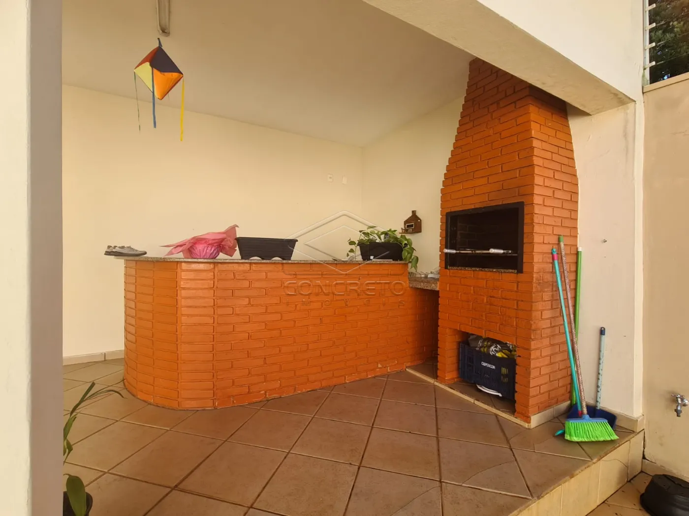 Comprar Casa / Padr&atilde;o em Len&ccedil;&oacute;is Paulista R$ 850.000,00 - Foto 11