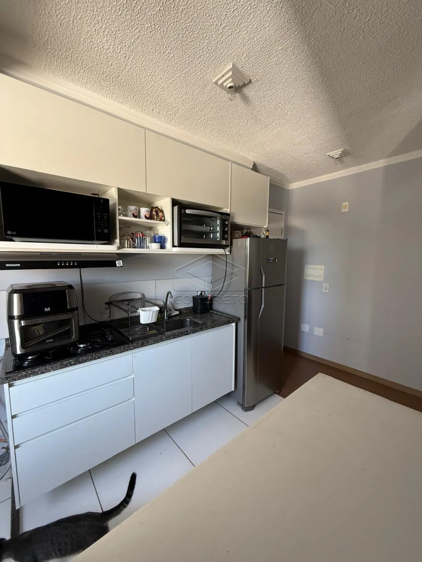 Alugar Apartamento / Padr&atilde;o em Len&ccedil;&oacute;is Paulista R$ 1.815,00 - Foto 4