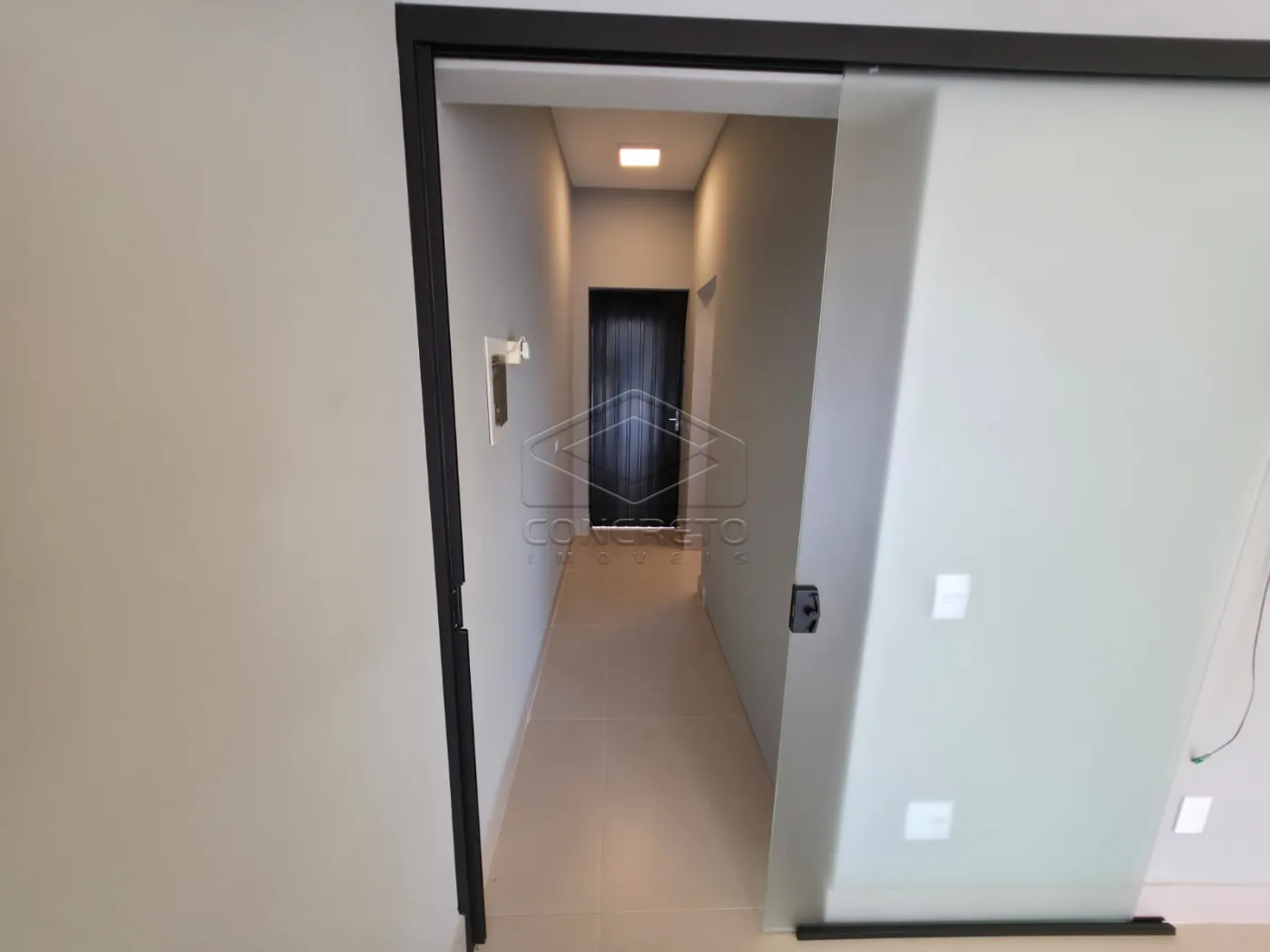 Alugar Comercial / Loja em Len&ccedil;&oacute;is Paulista R$ 4.000,00 - Foto 1