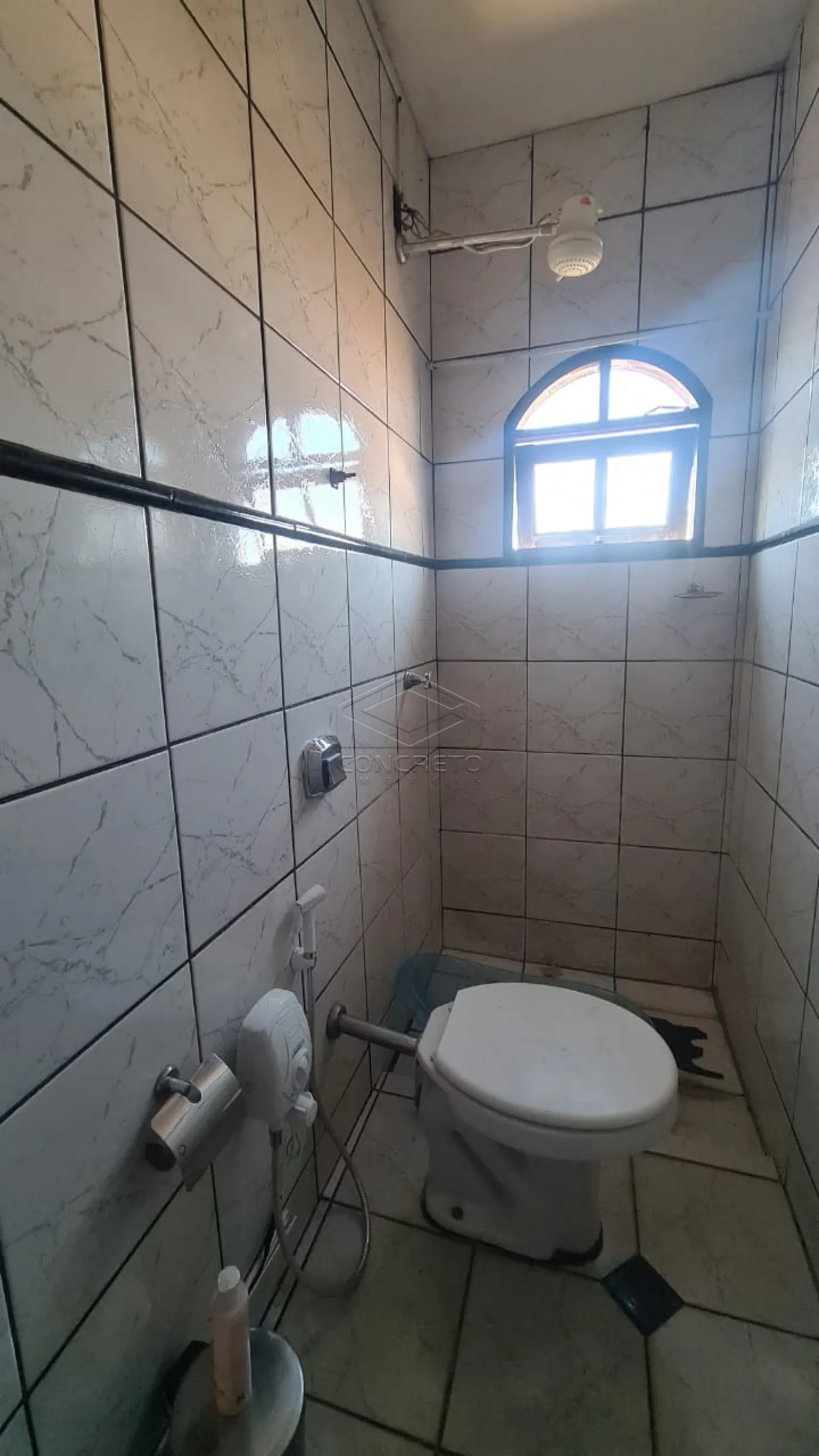 Comprar Casa / Sobrado em Len&ccedil;&oacute;is Paulista R$ 490.000,00 - Foto 3