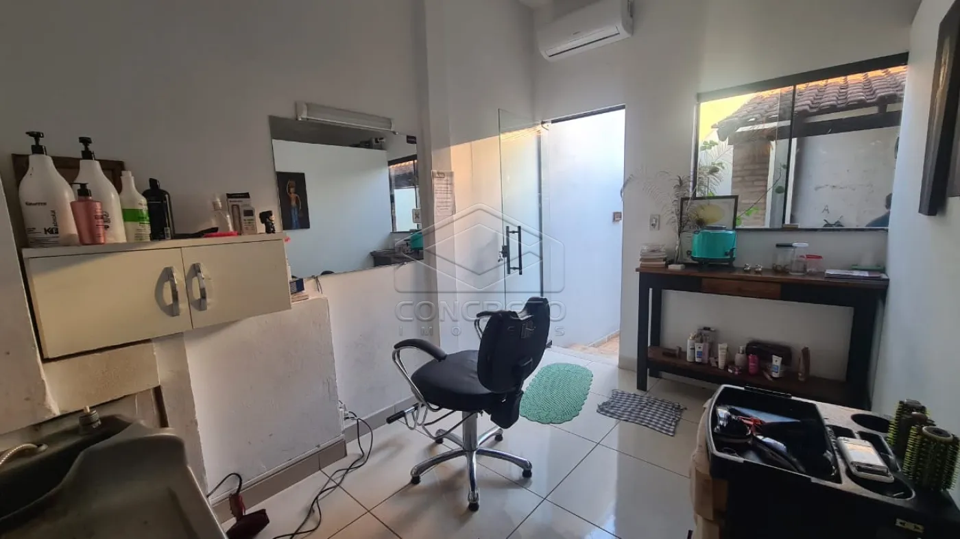 Comprar Casa / Sobrado em Len&ccedil;&oacute;is Paulista R$ 490.000,00 - Foto 9