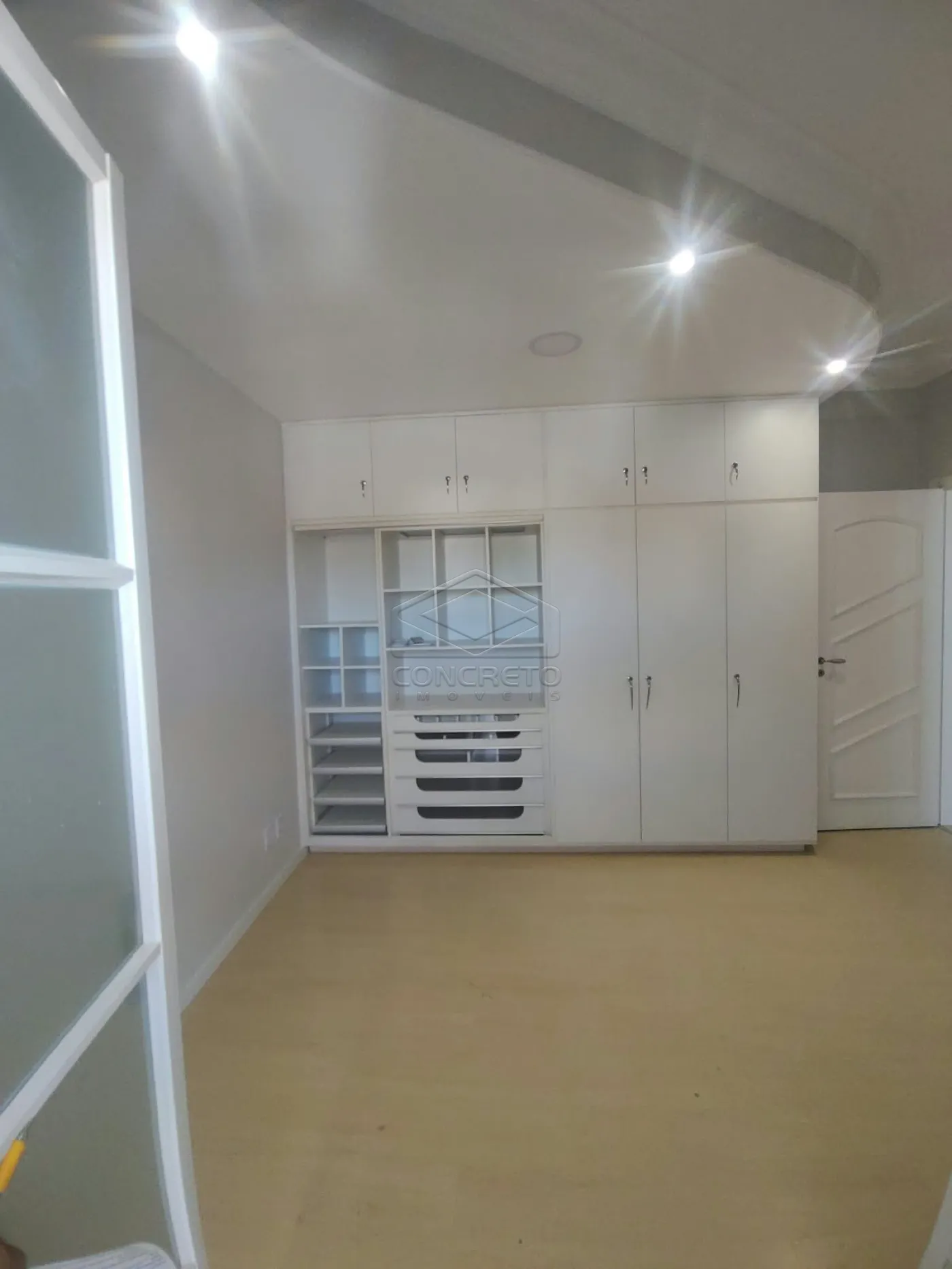 Alugar Casa / Padr&atilde;o em Len&ccedil;&oacute;is Paulista R$ 7.700,00 - Foto 75