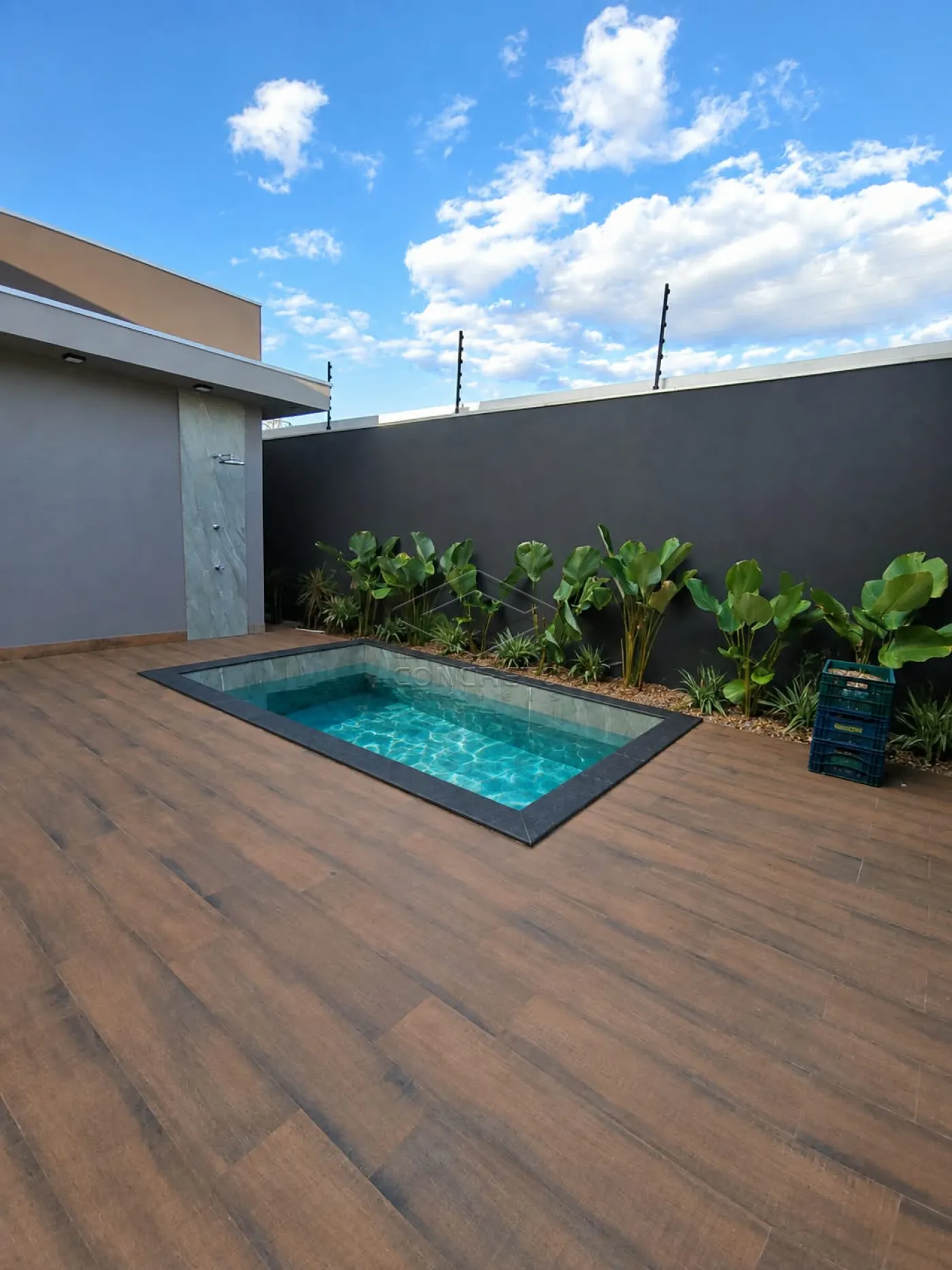 Alugar Casa / Padr&atilde;o em Len&ccedil;&oacute;is Paulista R$ 7.700,00 - Foto 1