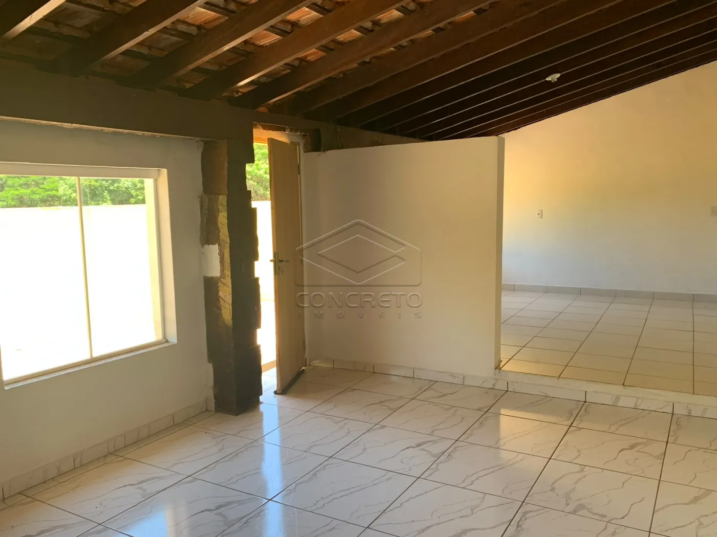 Alugar Casa / Padr&atilde;o em Len&ccedil;&oacute;is Paulista R$ 1.853,00 - Foto 5