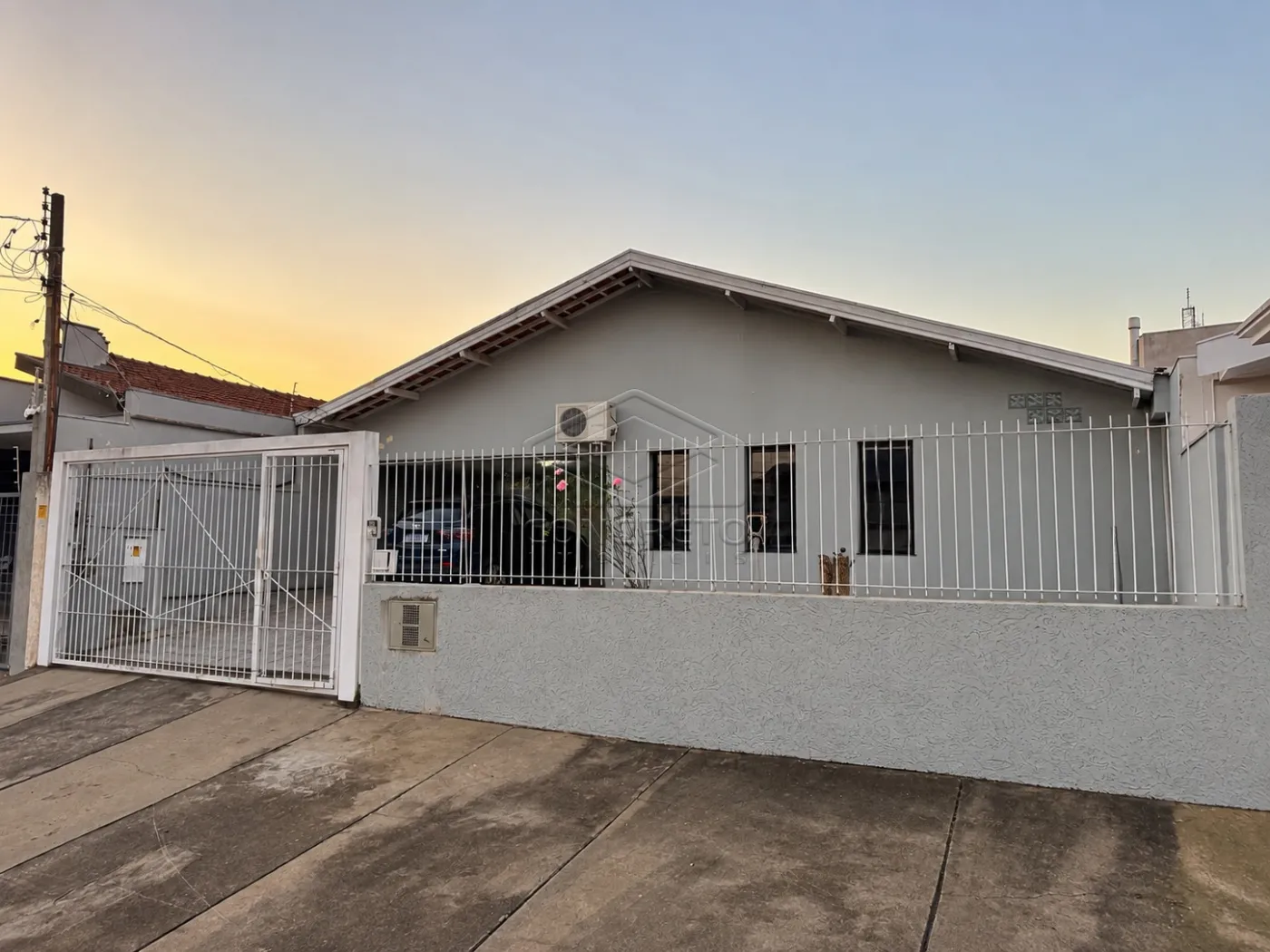 Comprar Casa / Resid&ecirc;ncia em Botucatu R$ 590.000,00 - Foto 1